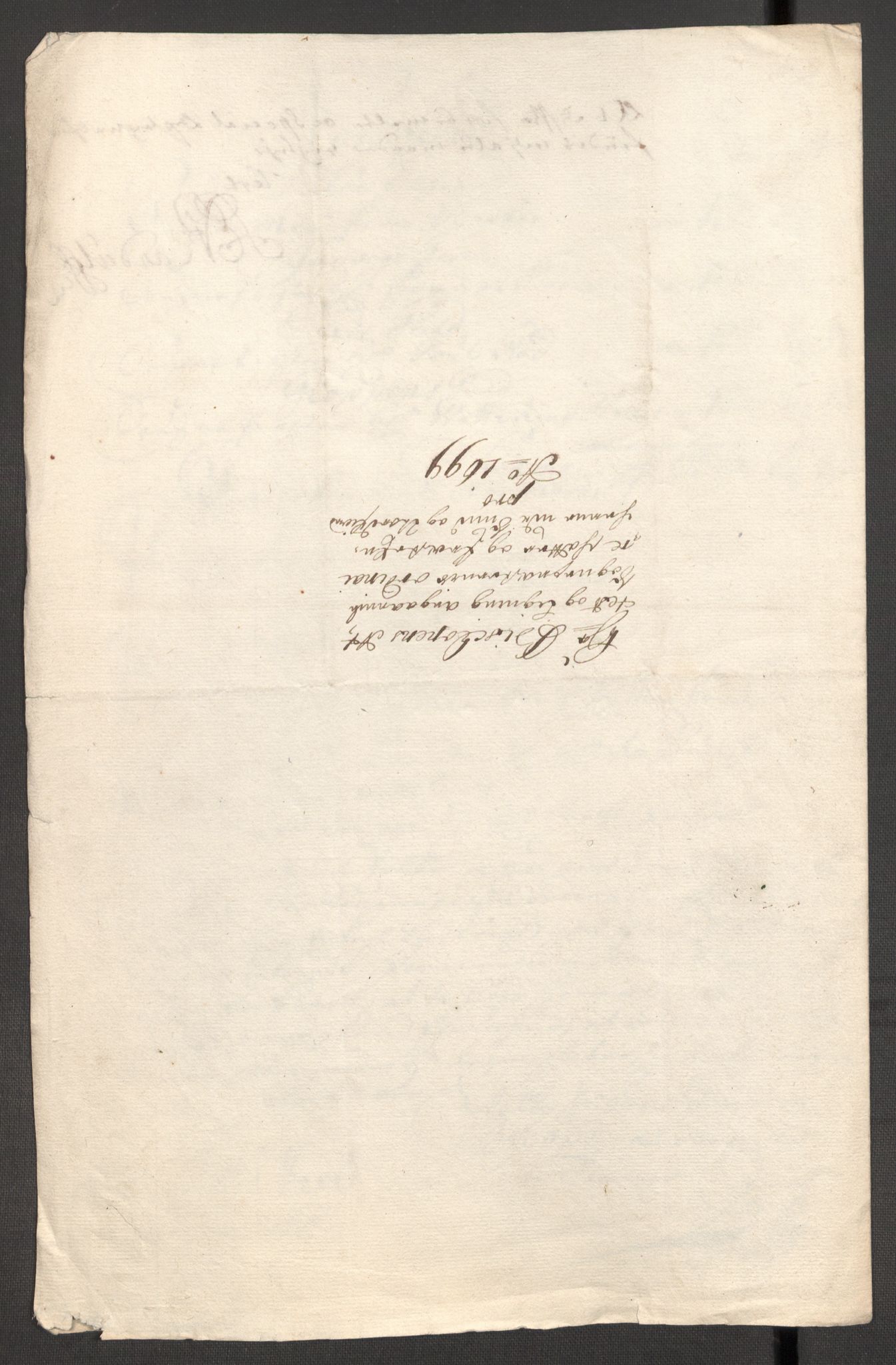 Rentekammeret inntil 1814, Reviderte regnskaper, Fogderegnskap, RA/EA-4092/R53/L3424: Fogderegnskap Sunn- og Nordfjord, 1699, p. 132