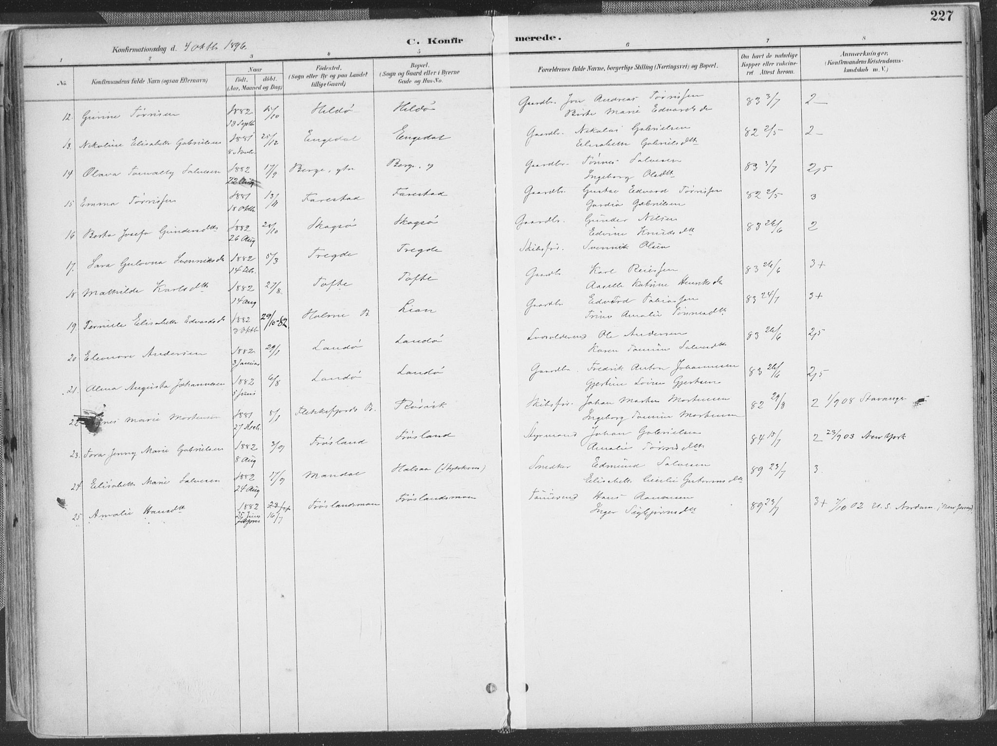 Mandal sokneprestkontor, AV/SAK-1111-0030/F/Fa/Faa/L0018: Parish register (official) no. A 18, 1890-1905, p. 227