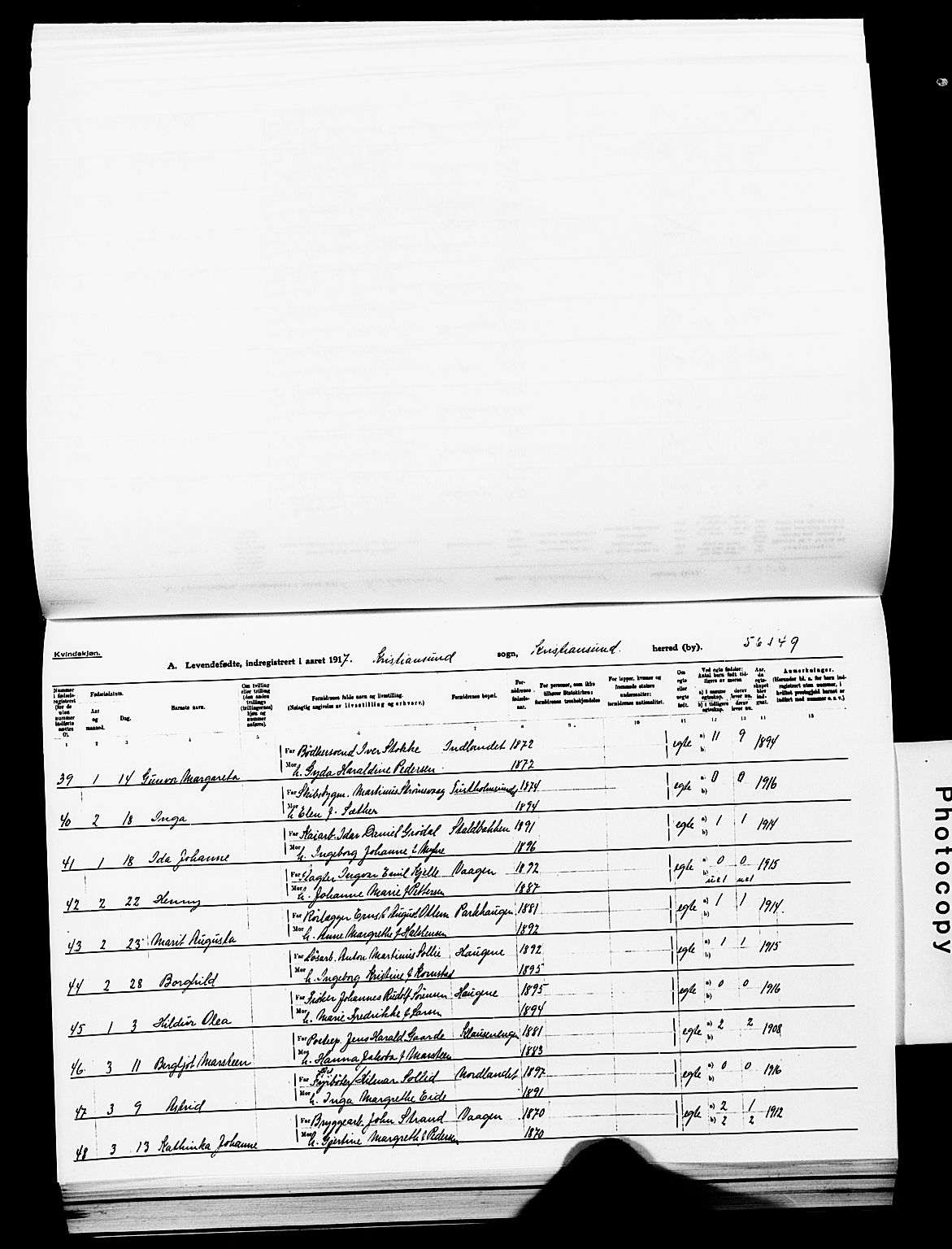 Ministerialprotokoller, klokkerbøker og fødselsregistre - Møre og Romsdal, SAT/A-1454/572/L0861: Parish register (official) no. 572D05, 1913-1920