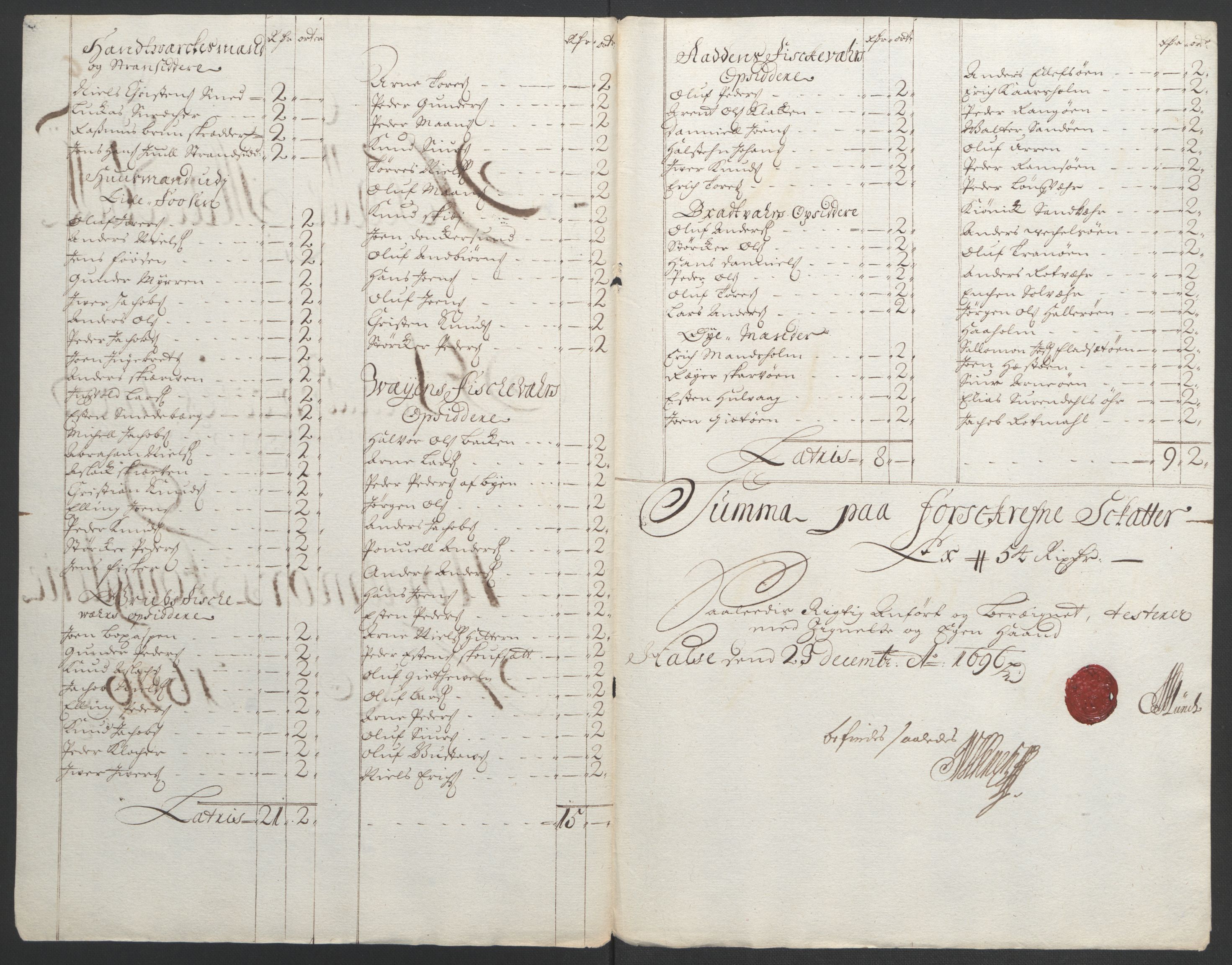 Rentekammeret inntil 1814, Reviderte regnskaper, Fogderegnskap, RA/EA-4092/R56/L3736: Fogderegnskap Nordmøre, 1694-1696, p. 425
