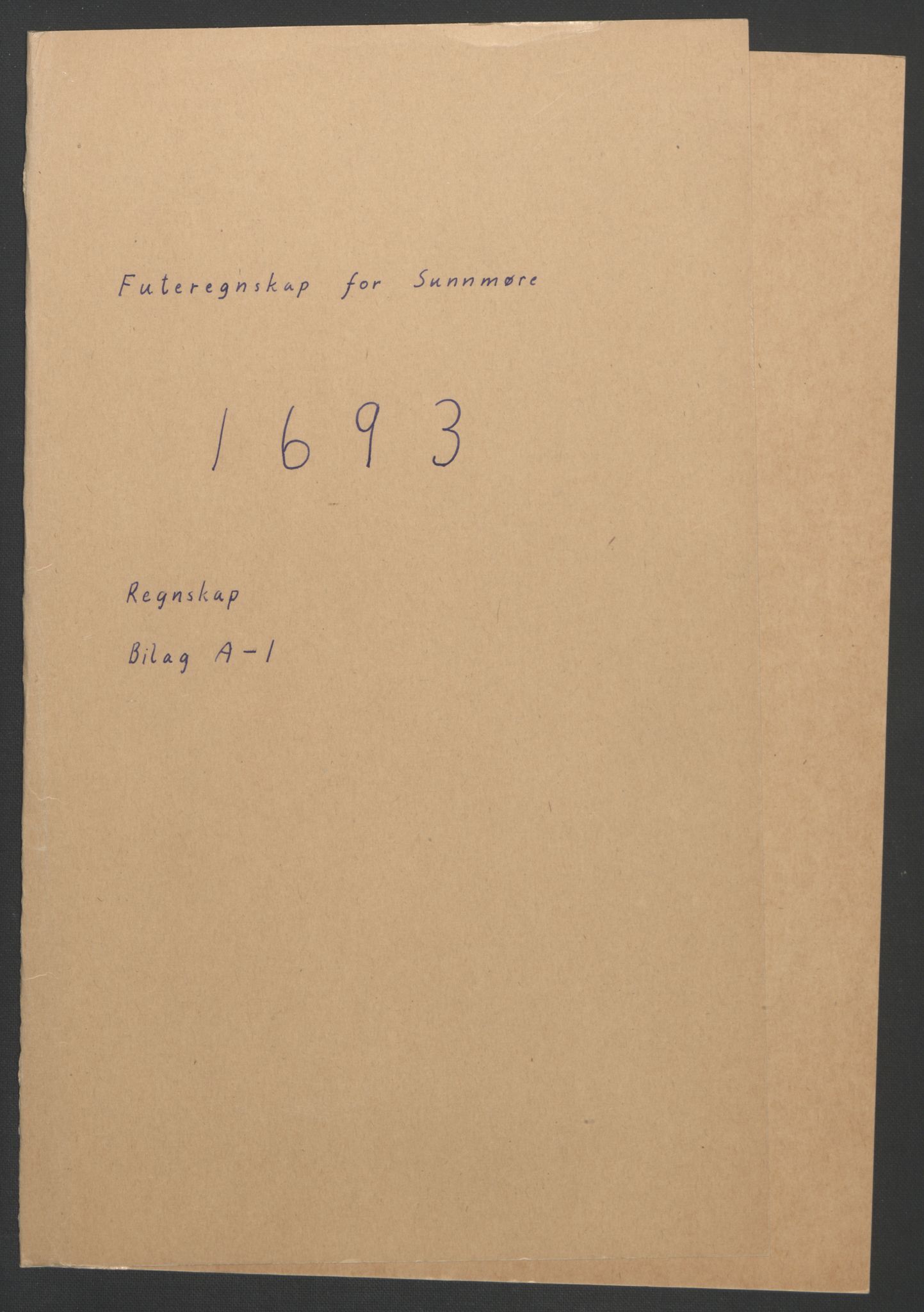Rentekammeret inntil 1814, Reviderte regnskaper, Fogderegnskap, RA/EA-4092/R54/L3554: Fogderegnskap Sunnmøre, 1691-1693, p. 339