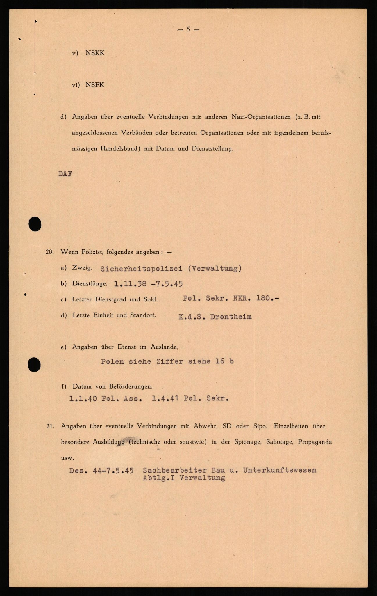 Forsvaret, Forsvarets overkommando II, AV/RA-RAFA-3915/D/Db/L0015: CI Questionaires. Tyske okkupasjonsstyrker i Norge. Tyskere., 1945-1946, p. 171