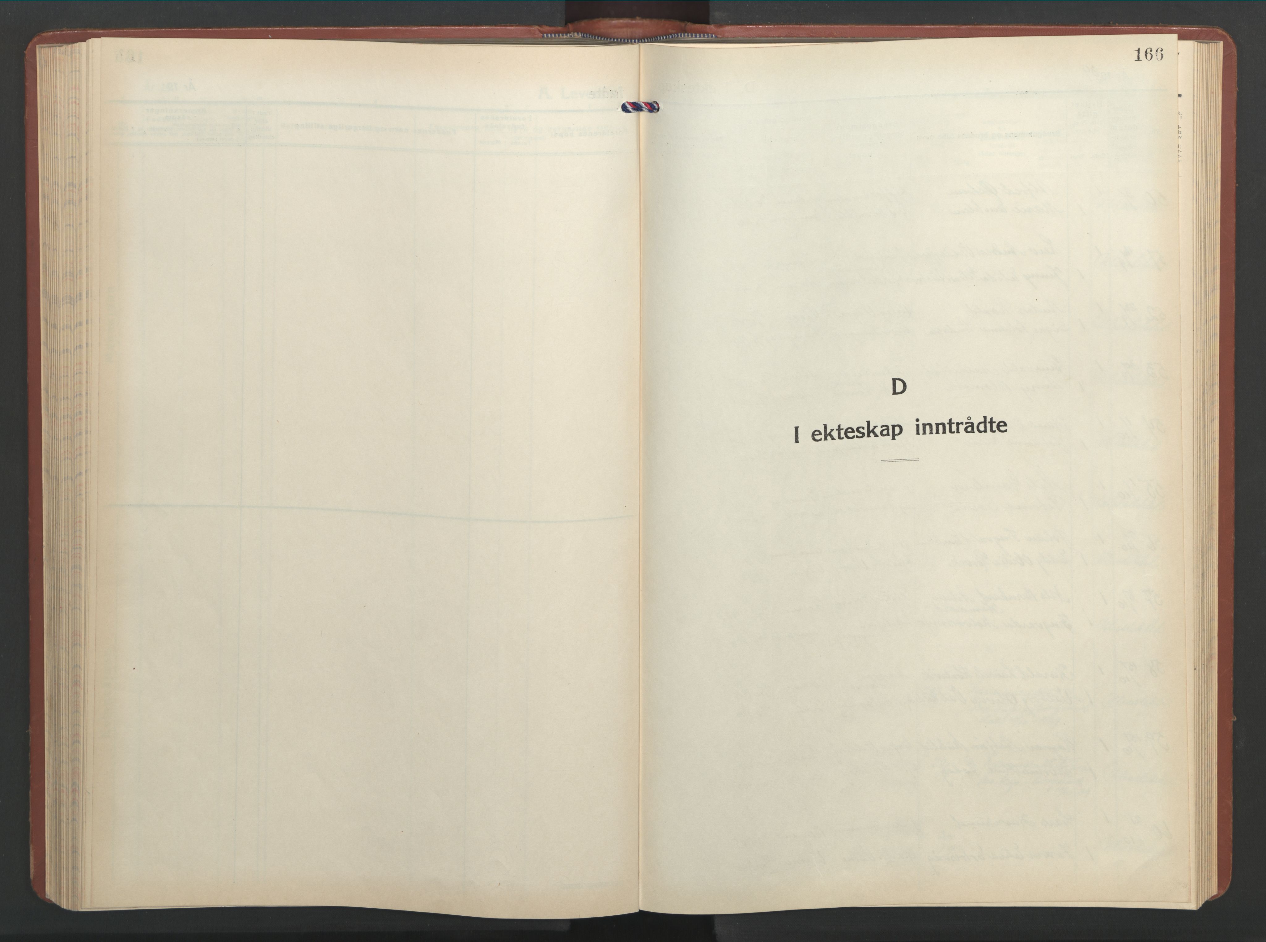 Ministerialprotokoller, klokkerbøker og fødselsregistre - Møre og Romsdal, AV/SAT-A-1454/528/L0437: Parish register (copy) no. 528C18, 1939-1948, p. 166