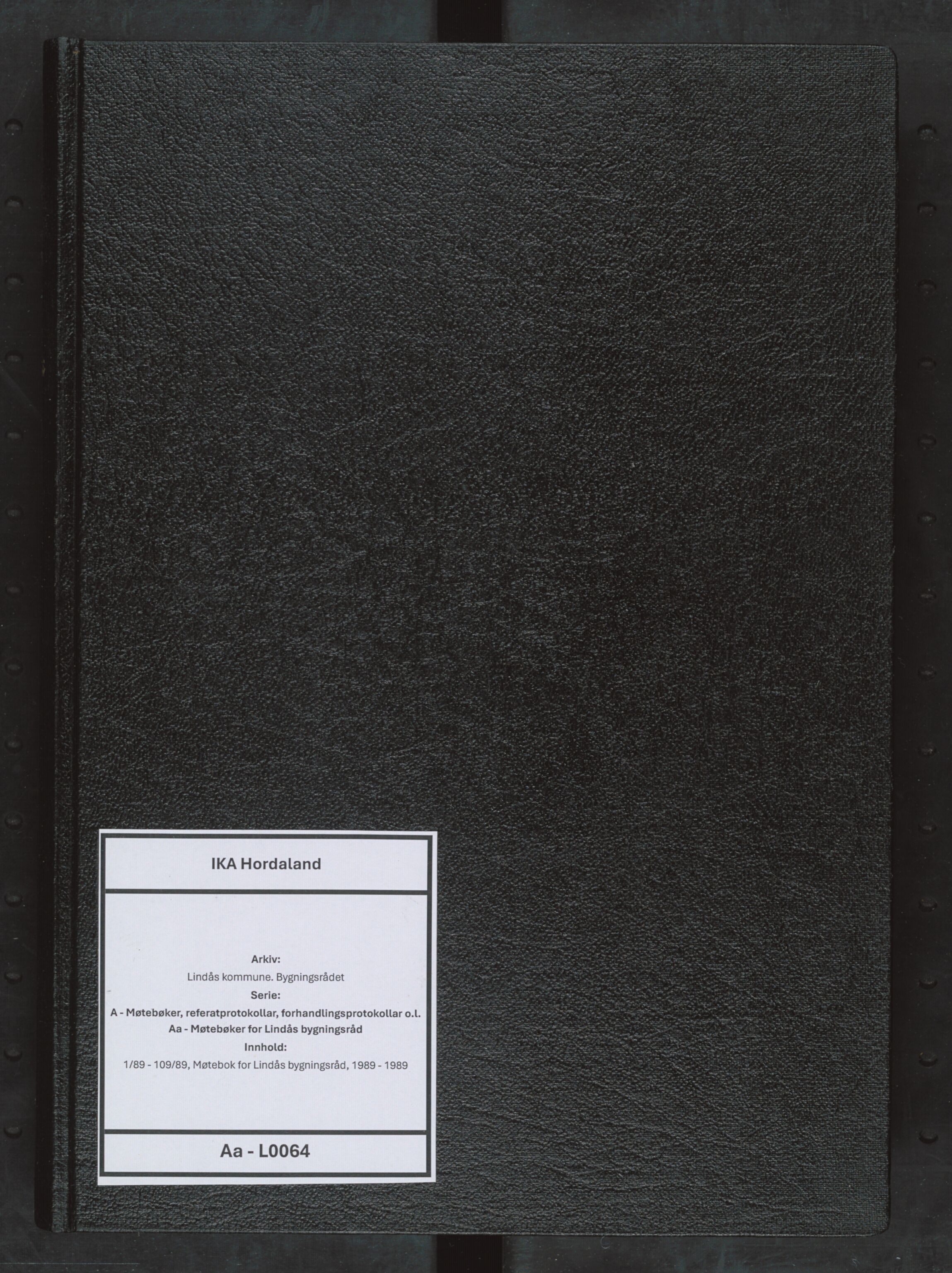 Lindås kommune. Bygningsrådet, IKAH/1263-511/A/Aa/L0064: Møtebok for Lindås bygningsråd, 1989