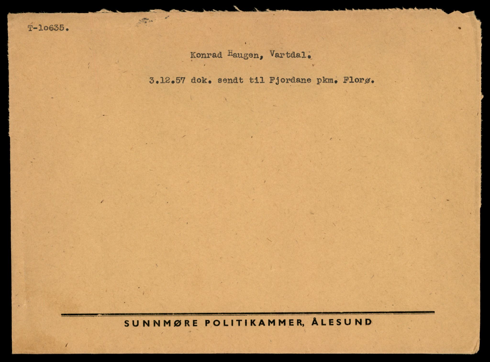 Møre og Romsdal vegkontor - Ålesund trafikkstasjon, AV/SAT-A-4099/F/Fe/L0022: Registreringskort for kjøretøy T 10584 - T 10694, 1927-1998, p. 1547