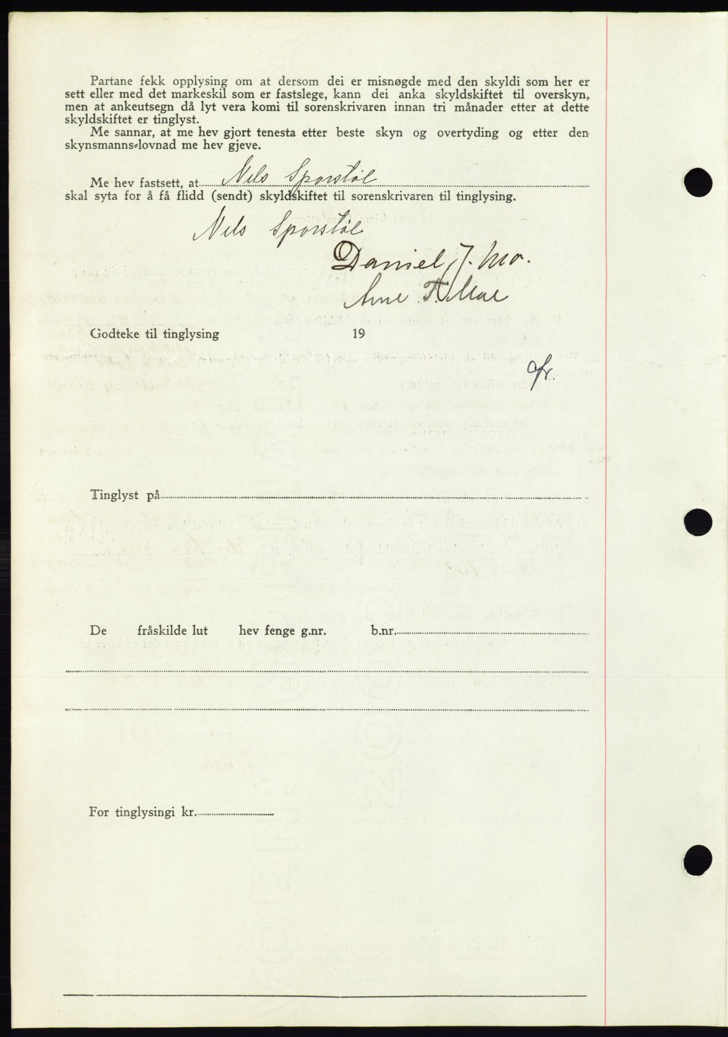 Søre Sunnmøre sorenskriveri, AV/SAT-A-4122/1/2/2C/L0070: Mortgage book no. 64, 1940-1941, Diary no: : 942/1940