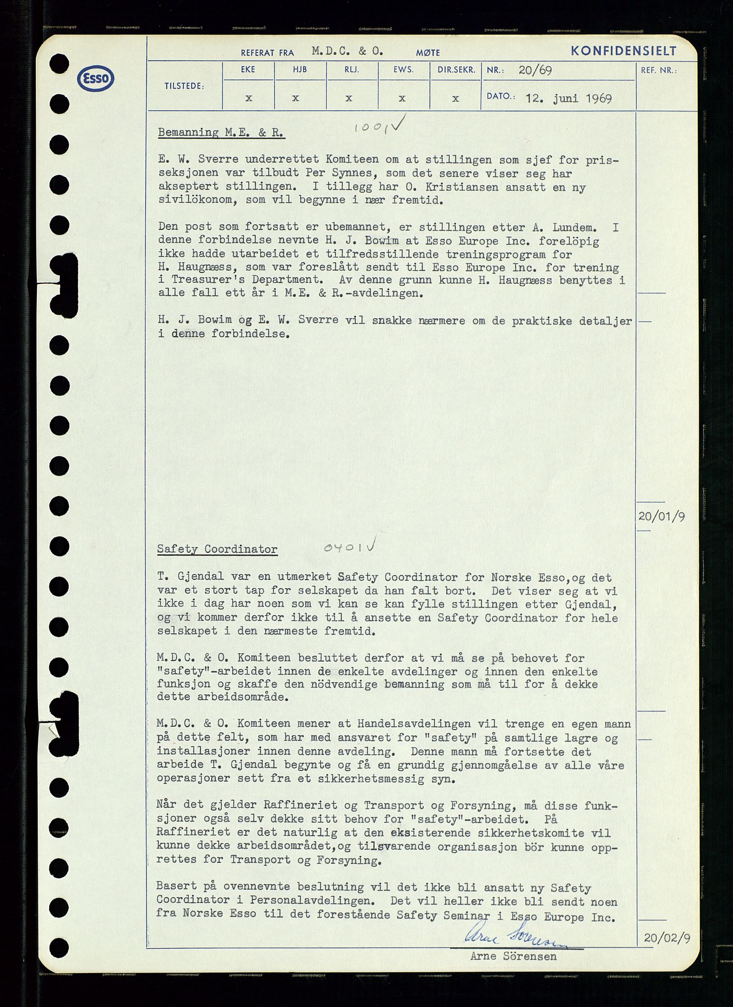 Pa 0982 - Esso Norge A/S, AV/SAST-A-100448/A/Aa/L0003/0001: Den administrerende direksjon Board minutes (styrereferater) og Bedriftforsamlingsprotokoll / Den administrerende direksjon Board minutes (styrereferater), 1969, p. 158