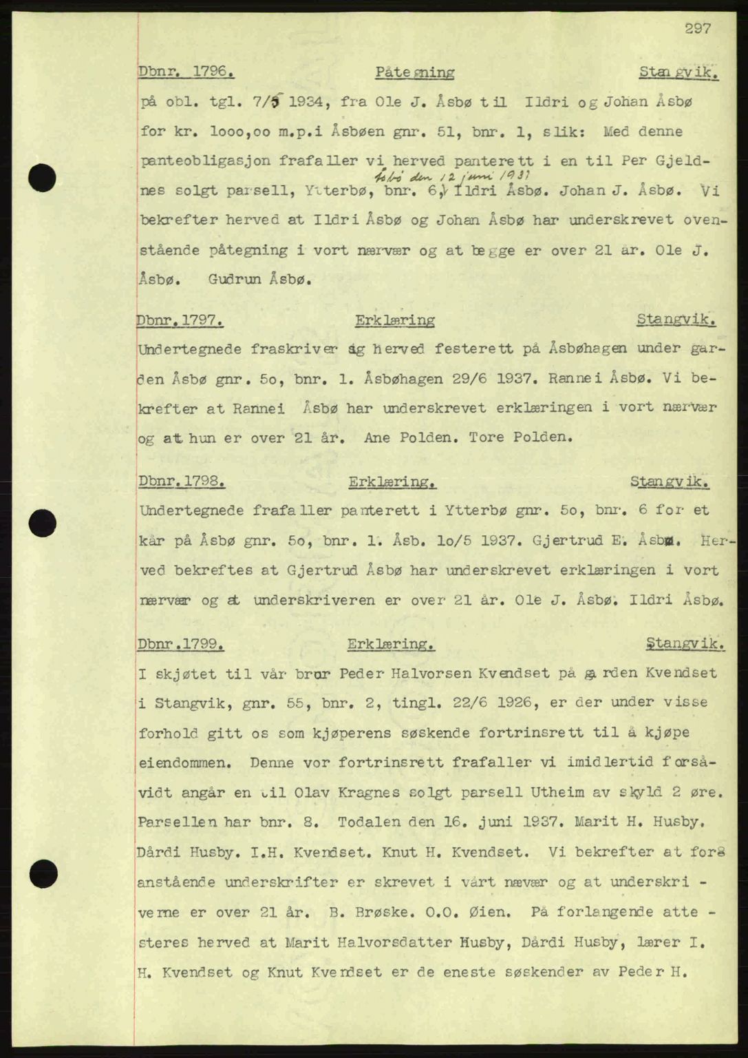 Nordmøre sorenskriveri, AV/SAT-A-4132/1/2/2Ca: Mortgage book no. C80, 1936-1939, Diary no: : 1796/1937