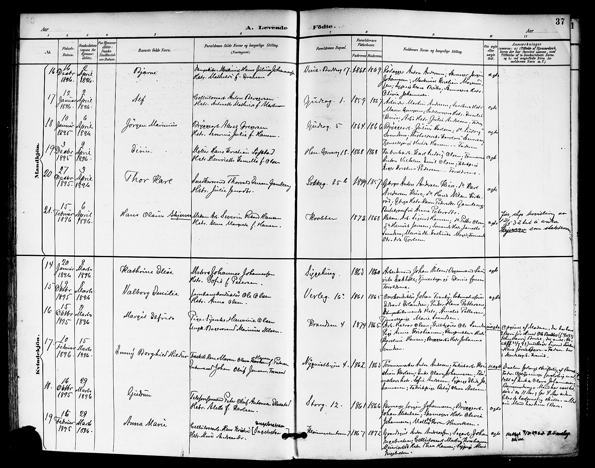 Moss prestekontor Kirkebøker, AV/SAO-A-2003/F/Fb/L0003: Parish register (official) no. II 3, 1894-1901, p. 37