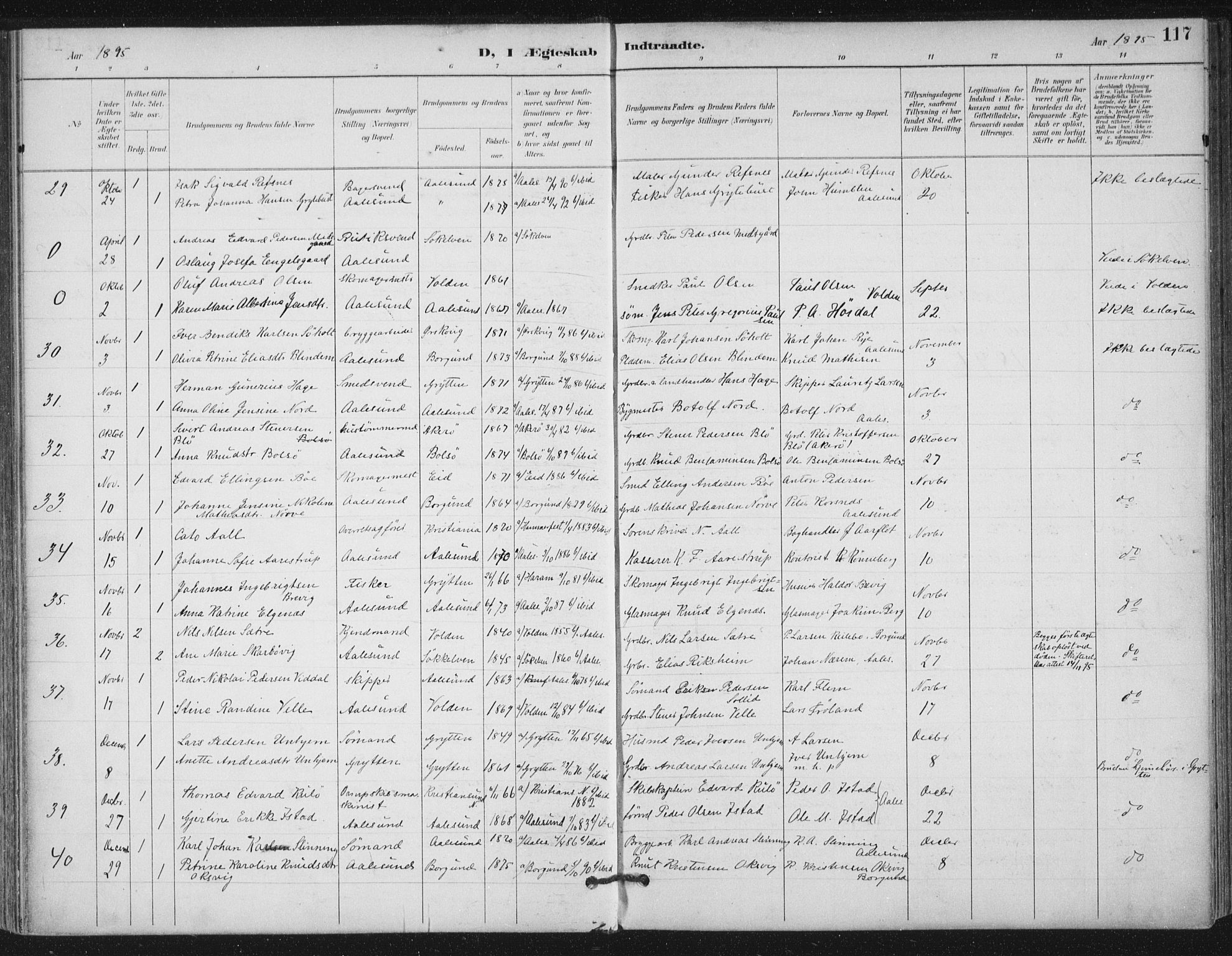 Ministerialprotokoller, klokkerbøker og fødselsregistre - Møre og Romsdal, AV/SAT-A-1454/529/L0457: Parish register (official) no. 529A07, 1894-1903, p. 117