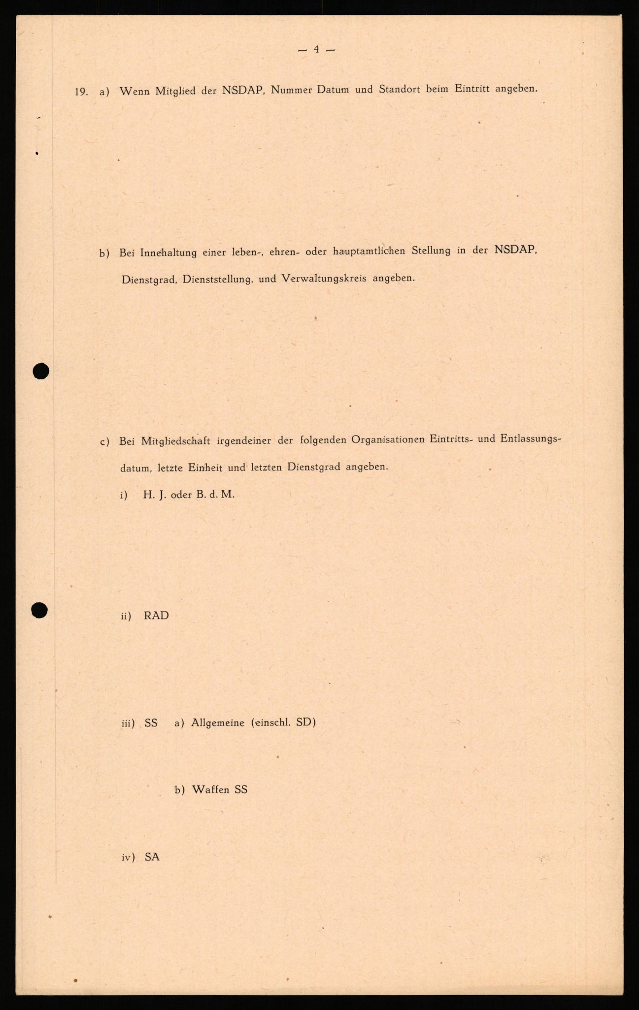 Forsvaret, Forsvarets overkommando II, AV/RA-RAFA-3915/D/Db/L0034: CI Questionaires. Tyske okkupasjonsstyrker i Norge. Tyskere., 1945-1946, p. 21