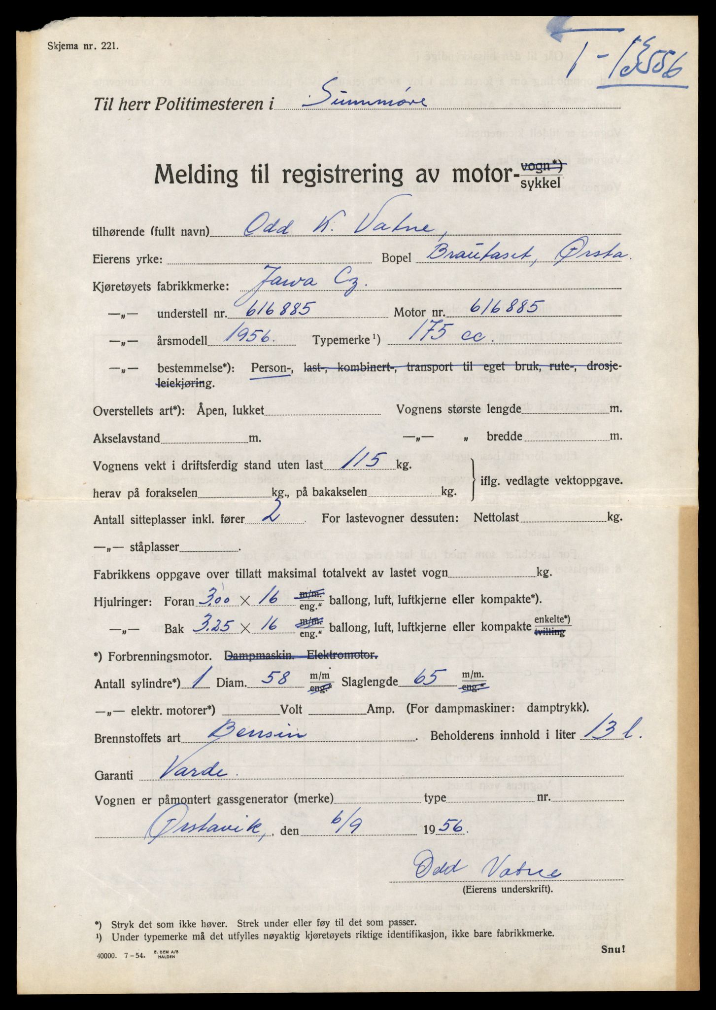 Møre og Romsdal vegkontor - Ålesund trafikkstasjon, AV/SAT-A-4099/F/Fe/L0040: Registreringskort for kjøretøy T 13531 - T 13709, 1927-1998, p. 499