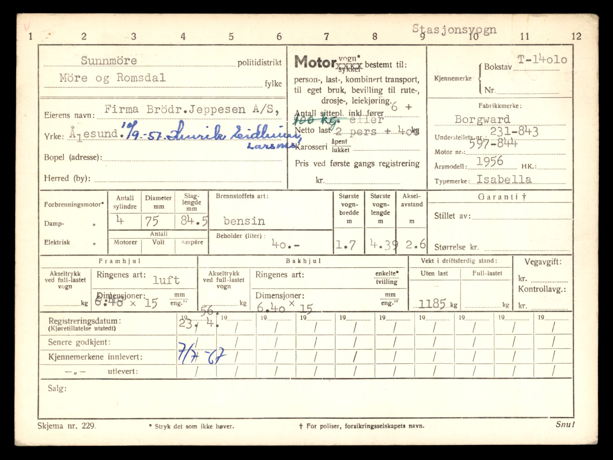 Møre og Romsdal vegkontor - Ålesund trafikkstasjon, AV/SAT-A-4099/F/Fe/L0042: Registreringskort for kjøretøy T 13906 - T 14079, 1927-1998, p. 1507
