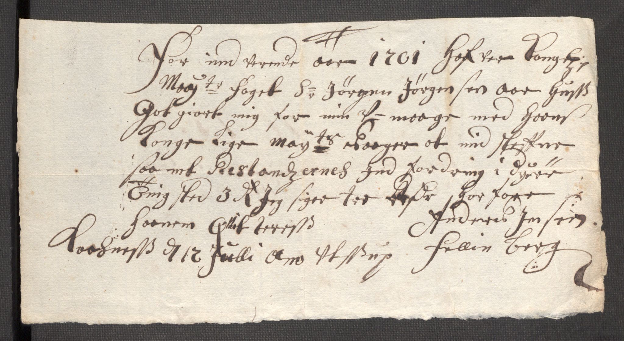 Rentekammeret inntil 1814, Reviderte regnskaper, Fogderegnskap, AV/RA-EA-4092/R68/L4755: Fogderegnskap Senja og Troms, 1700-1704, p. 186