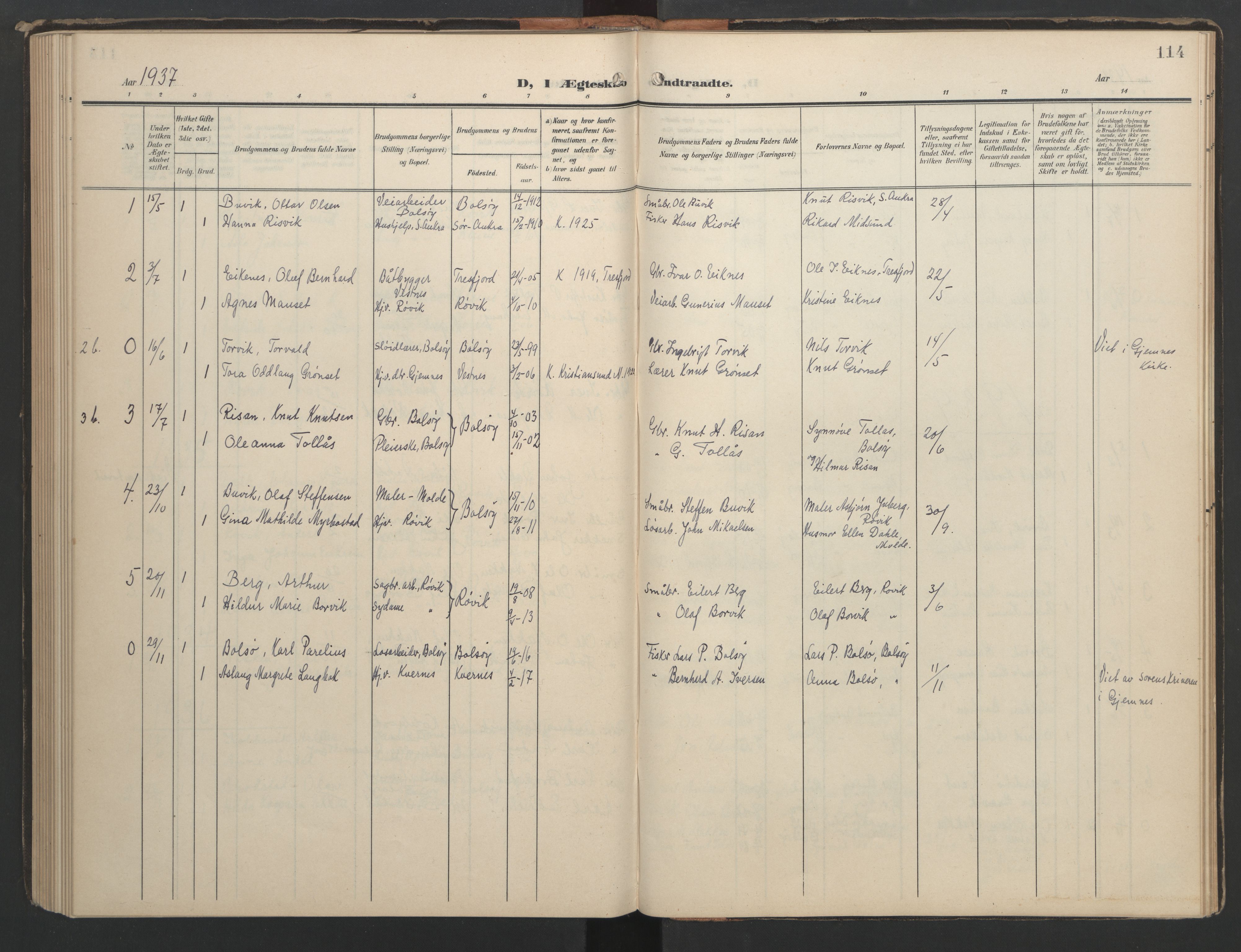 Ministerialprotokoller, klokkerbøker og fødselsregistre - Møre og Romsdal, AV/SAT-A-1454/556/L0677: Parish register (copy) no. 556C01, 1907-1953, p. 114