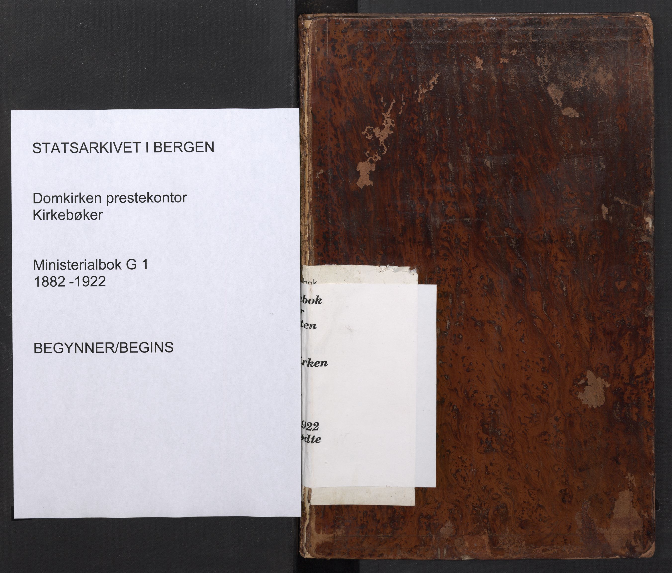 Domkirken sokneprestembete, AV/SAB-A-74801/H/Haa/L0049: Parish register (official) no. G 1, 1882-1922