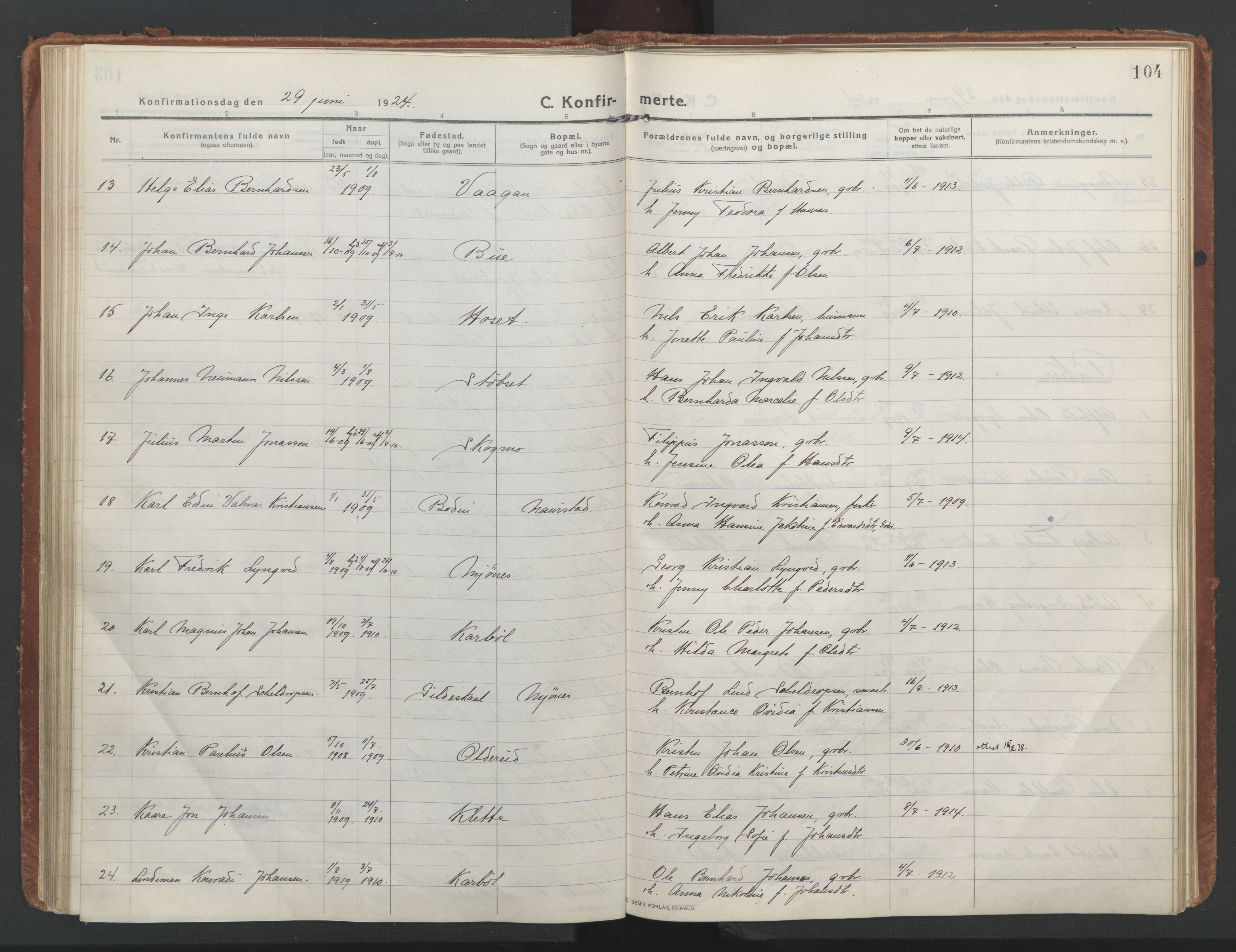 Ministerialprotokoller, klokkerbøker og fødselsregistre - Nordland, AV/SAT-A-1459/852/L0748: Parish register (official) no. 852A18, 1913-1932, p. 104