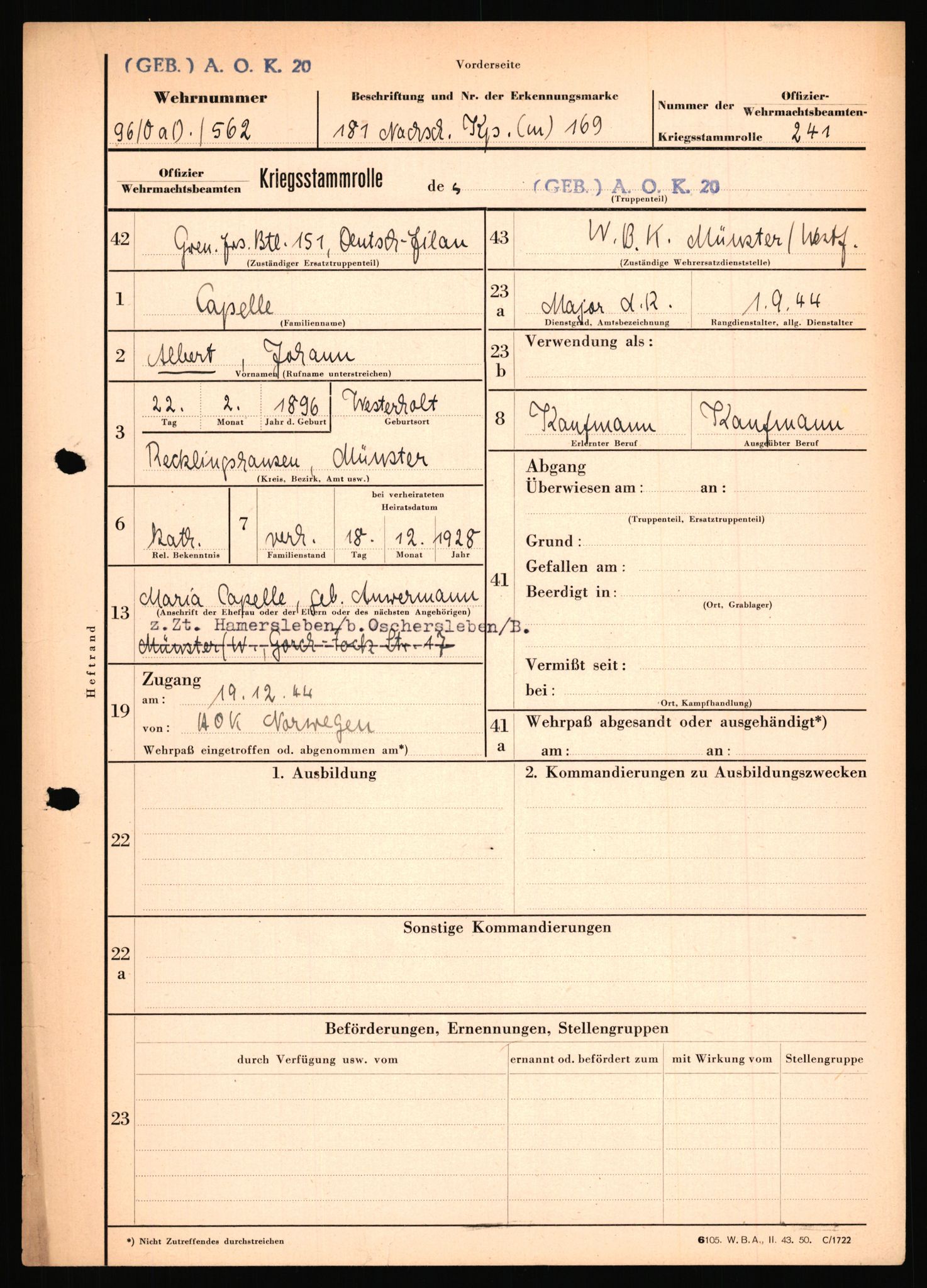 Forsvarets Overkommando. 2 kontor. Arkiv 11.4. Spredte tyske arkivsaker, AV/RA-RAFA-7031/D/Dar/Dara/L0018: Personalbøker, 1940-1945, p. 310