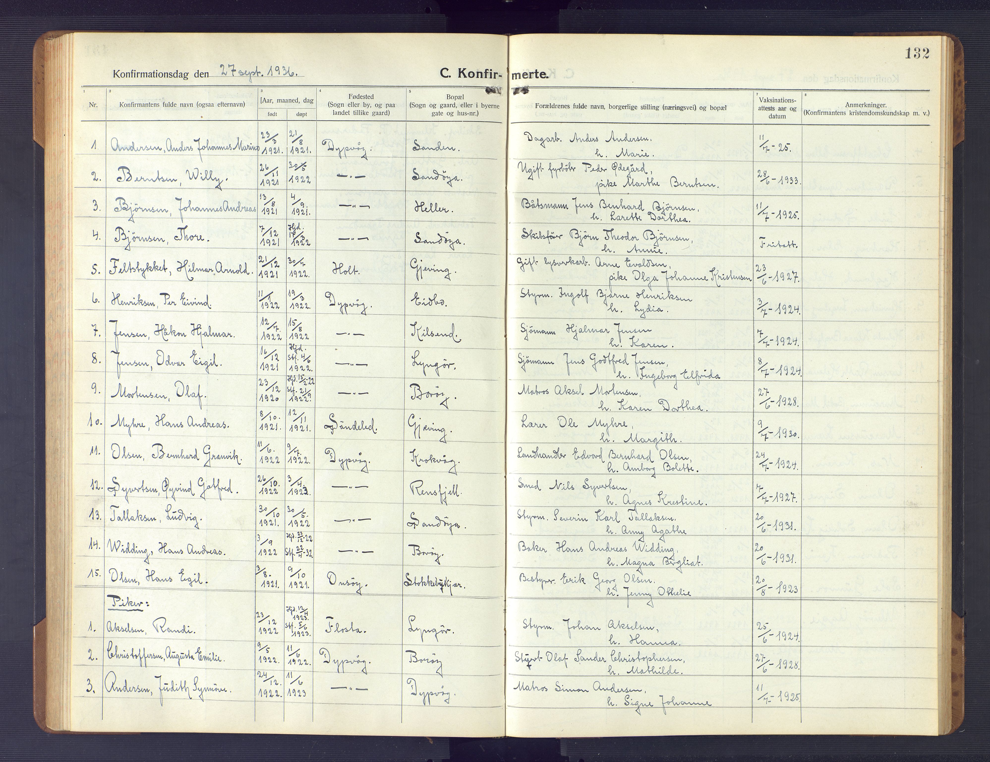 Dypvåg sokneprestkontor, SAK/1111-0007/F/Fb/Fba/L0015: Parish register (copy) no. B 15, 1922-1949, p. 132