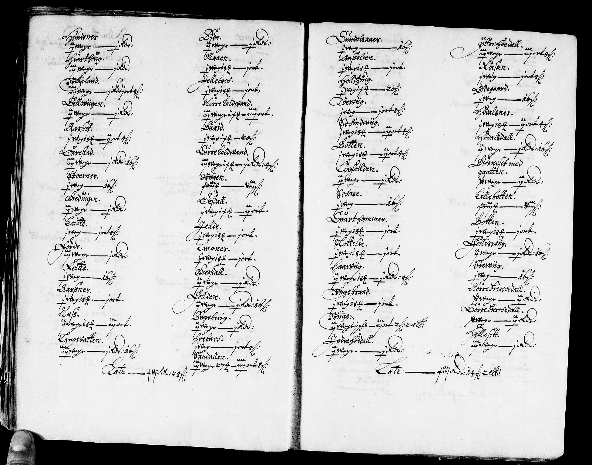 Rentekammeret inntil 1814, Reviderte regnskaper, Stiftamtstueregnskaper, Bergen stiftamt, AV/RA-EA-6043/R/Rc/L0028: Bergen stiftamt, 1668