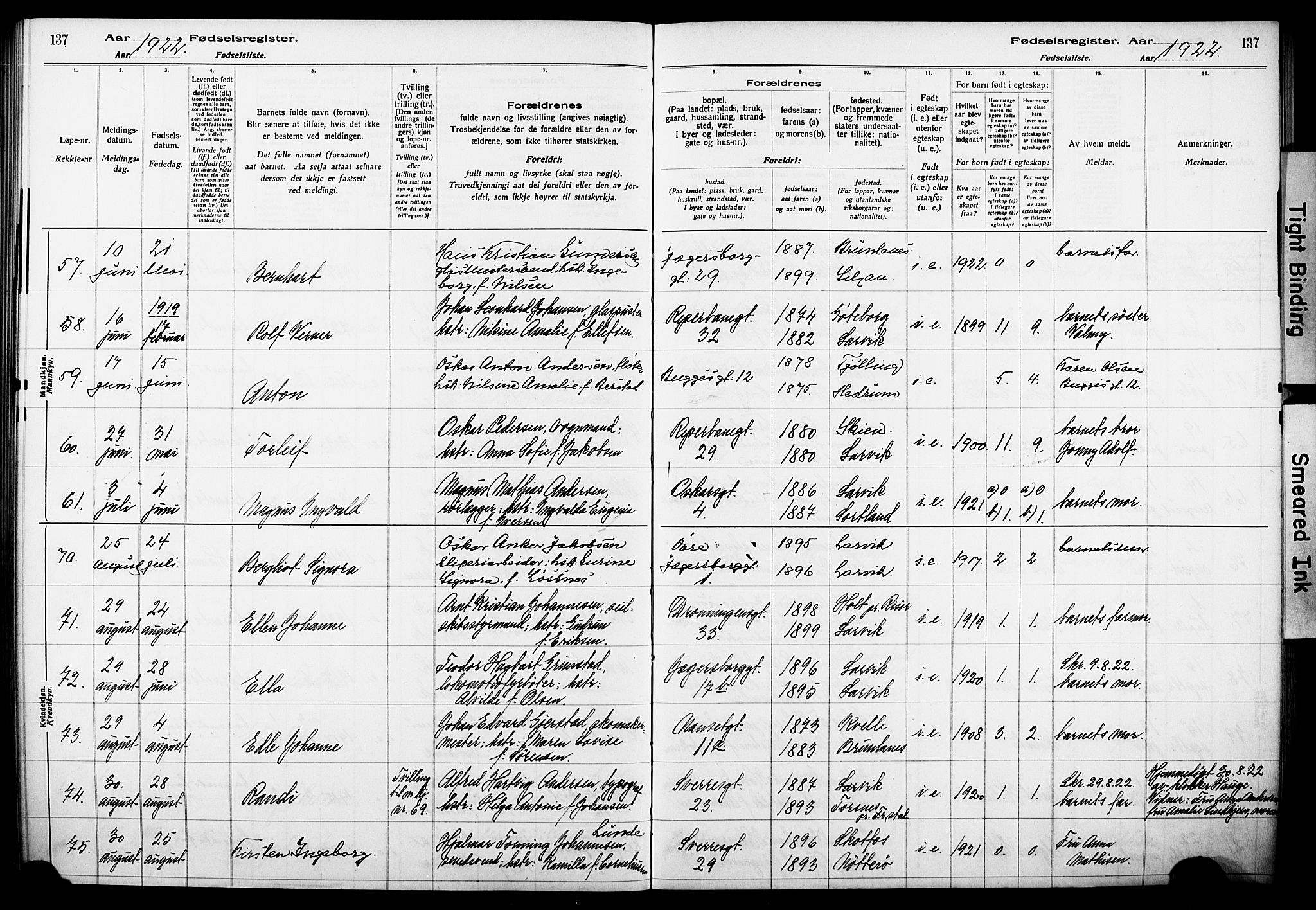 Larvik kirkebøker, AV/SAKO-A-352/J/Ja/L0001: Birth register no. I 1, 1916-1926, p. 137