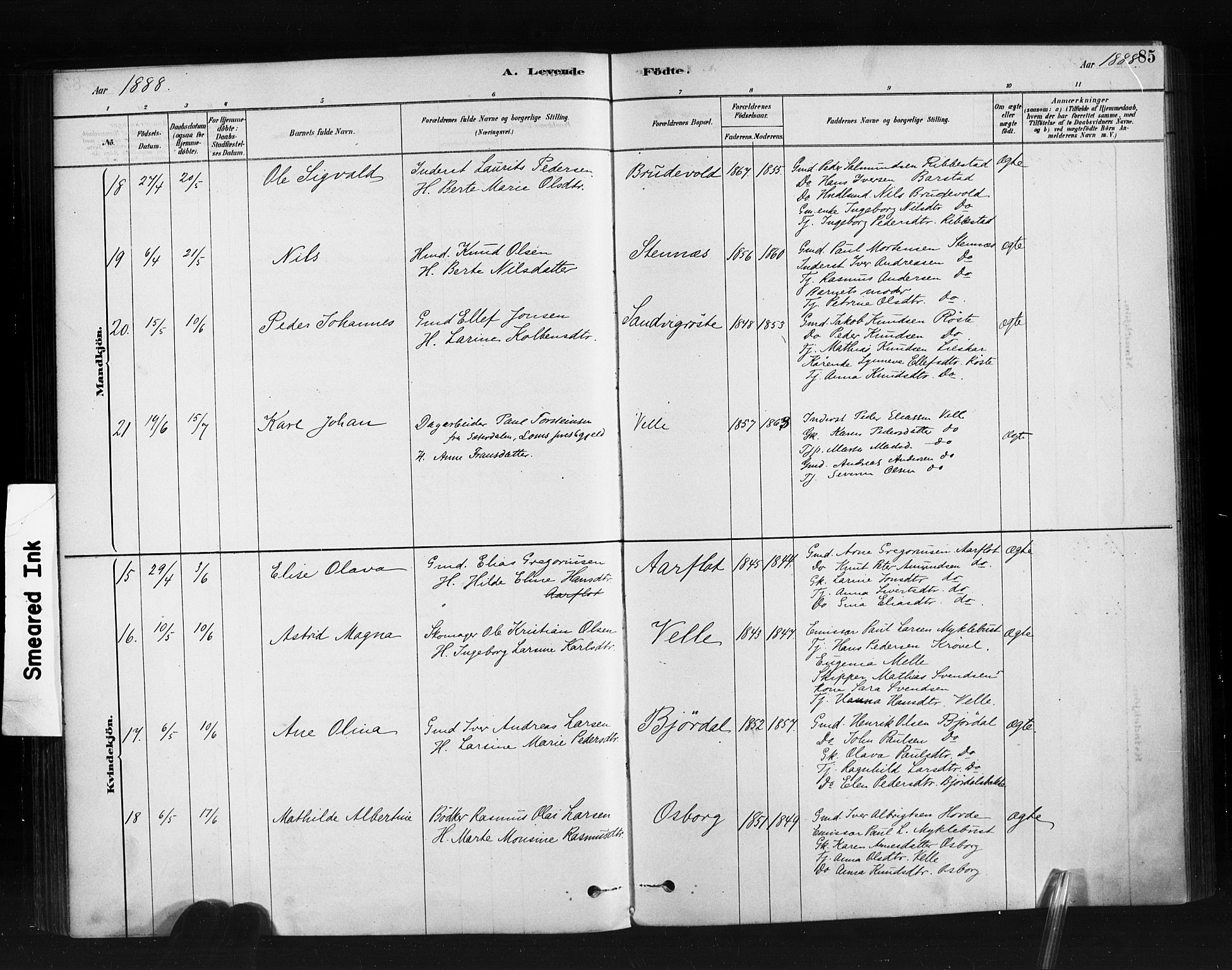 Ministerialprotokoller, klokkerbøker og fødselsregistre - Møre og Romsdal, AV/SAT-A-1454/513/L0176: Parish register (official) no. 513A03, 1877-1889, p. 85