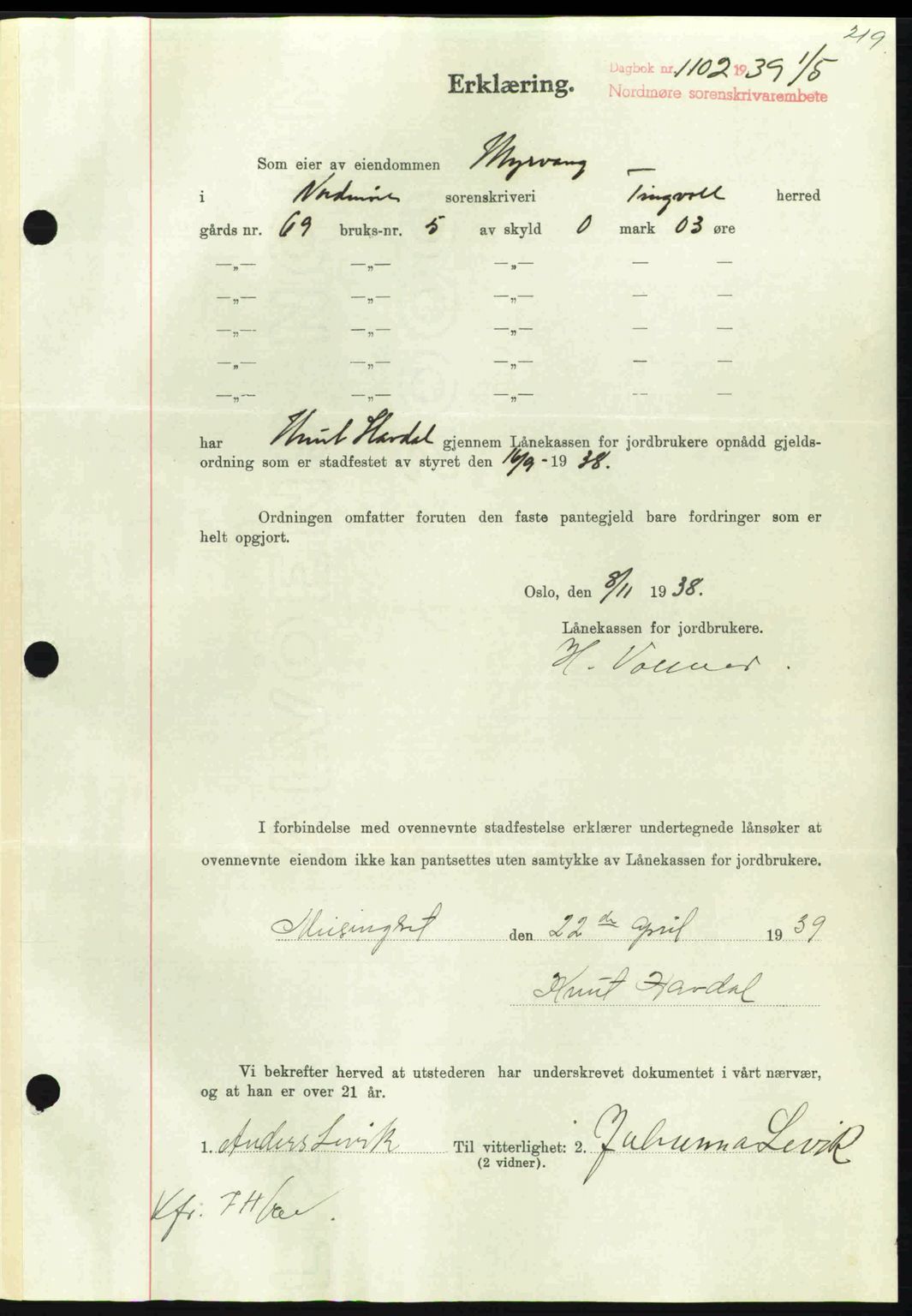 Nordmøre sorenskriveri, AV/SAT-A-4132/1/2/2Ca: Mortgage book no. B85, 1939-1939, Diary no: : 1102/1939