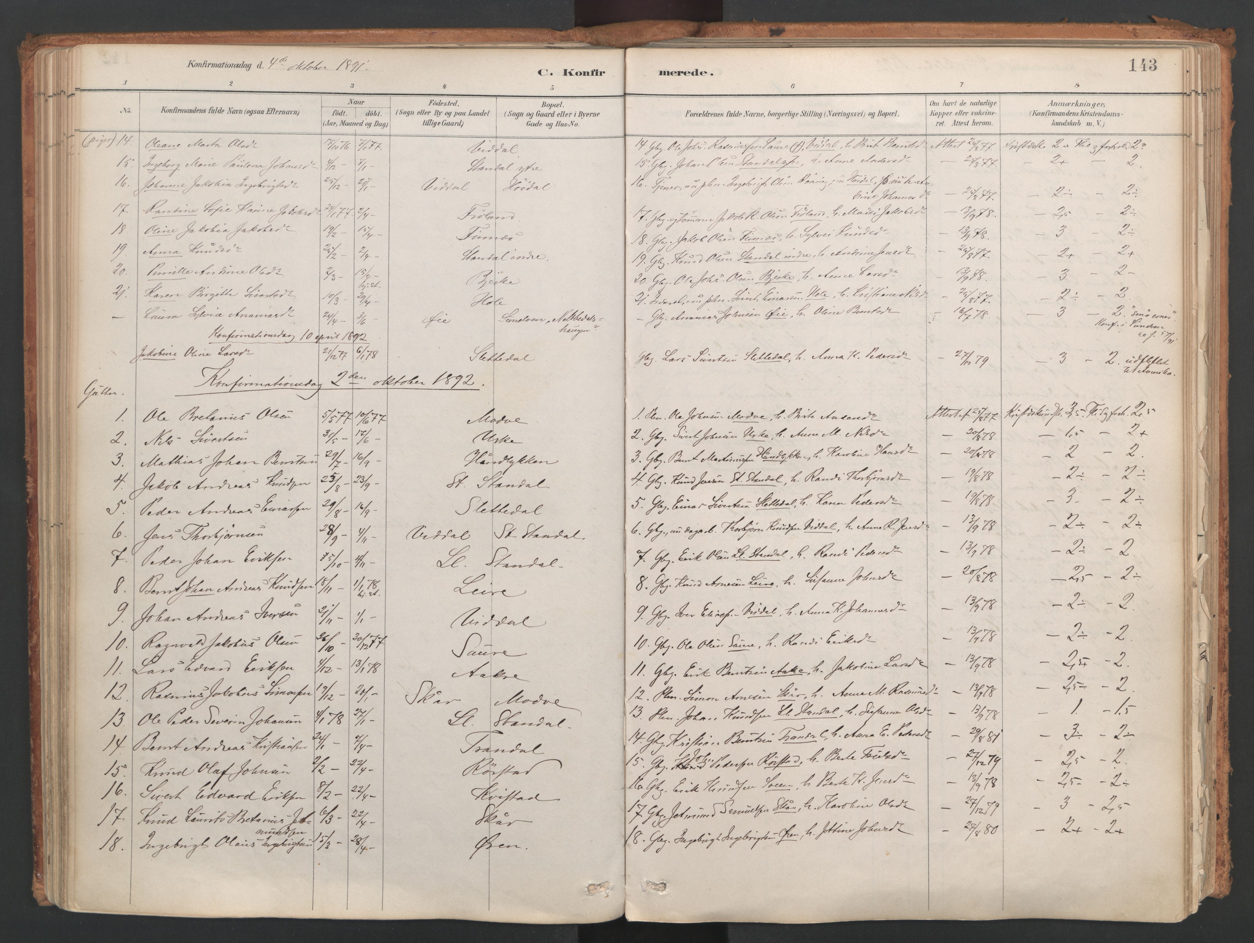 Ministerialprotokoller, klokkerbøker og fødselsregistre - Møre og Romsdal, AV/SAT-A-1454/515/L0211: Parish register (official) no. 515A07, 1886-1910, p. 143