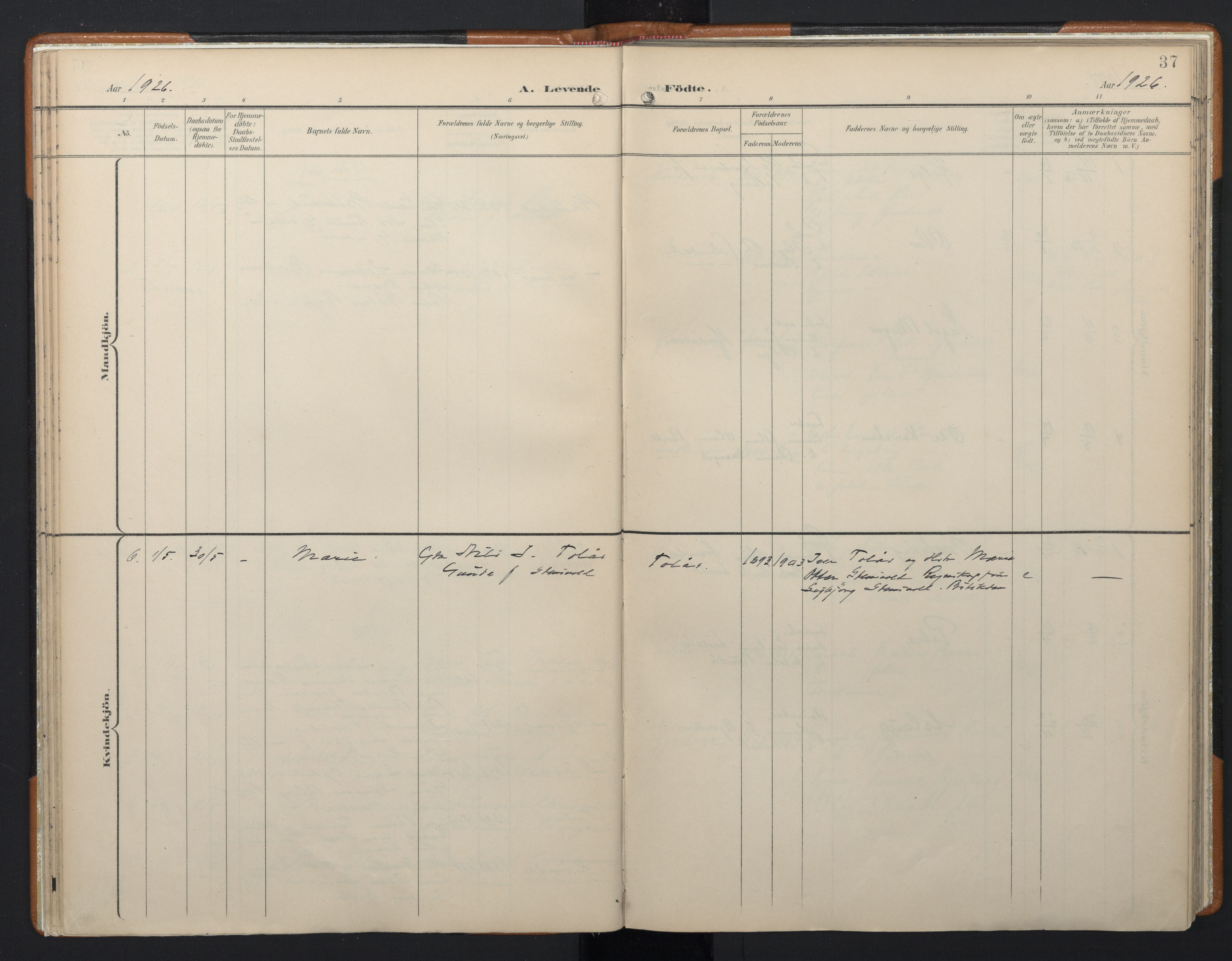 Ministerialprotokoller, klokkerbøker og fødselsregistre - Møre og Romsdal, AV/SAT-A-1454/556/L0676: Parish register (official) no. 556A01, 1899-1966, p. 37