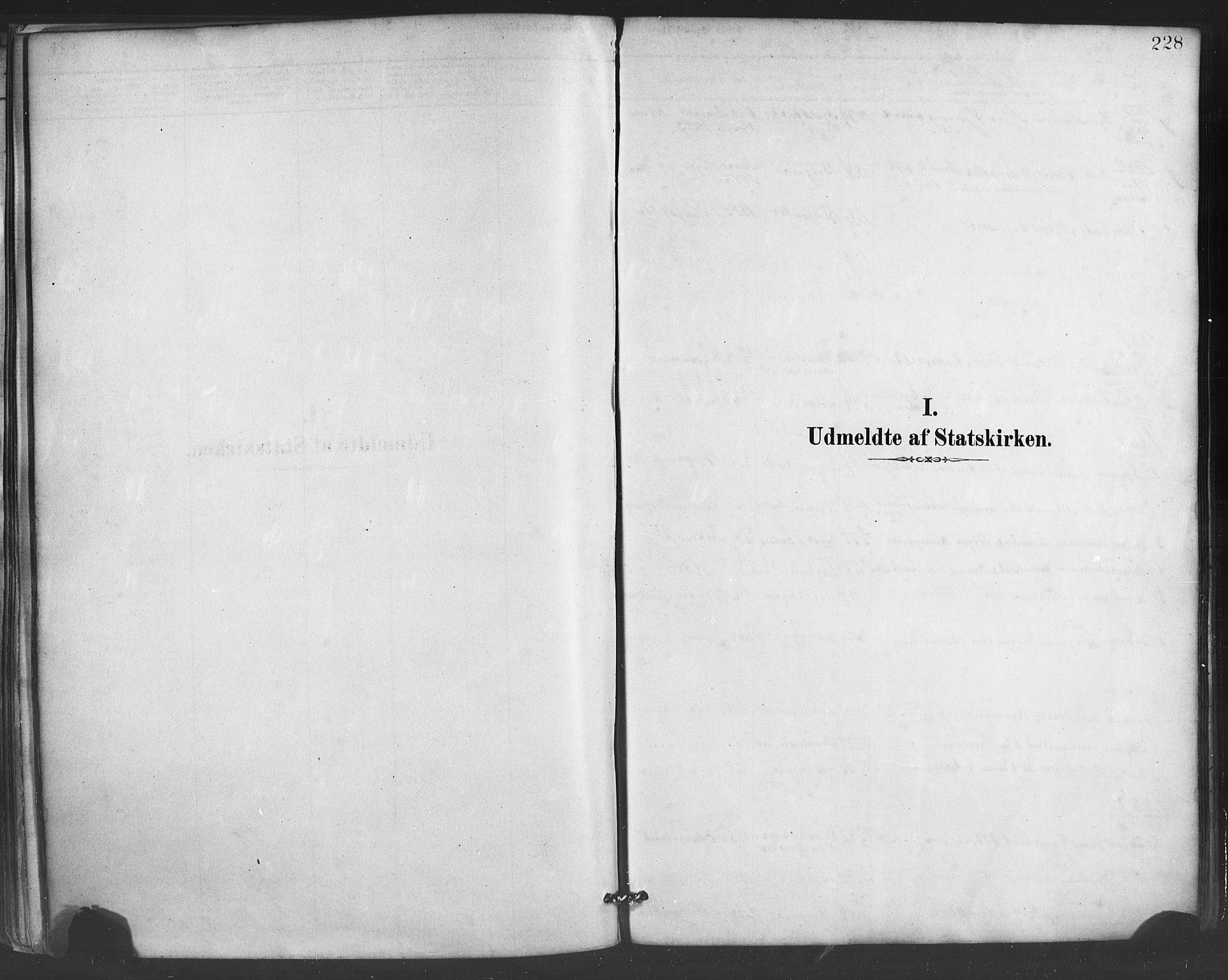 Mariakirken Sokneprestembete, SAB/A-76901/H/Haa/L0007: Parish register (official) no. A 7, 1878-1893, p. 228