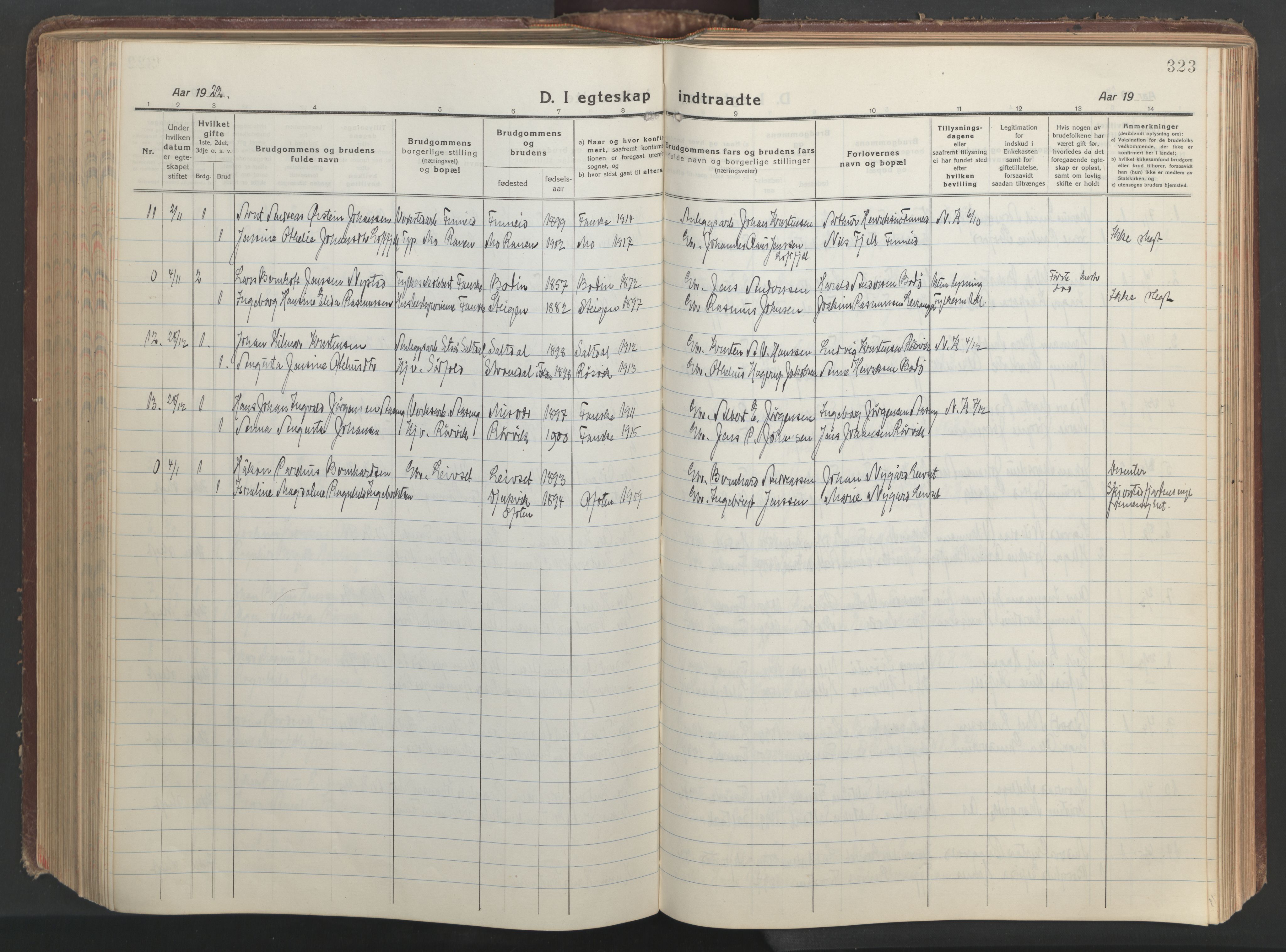 Ministerialprotokoller, klokkerbøker og fødselsregistre - Nordland, AV/SAT-A-1459/849/L0700: Parish register (copy) no. 849C01, 1919-1946, p. 323