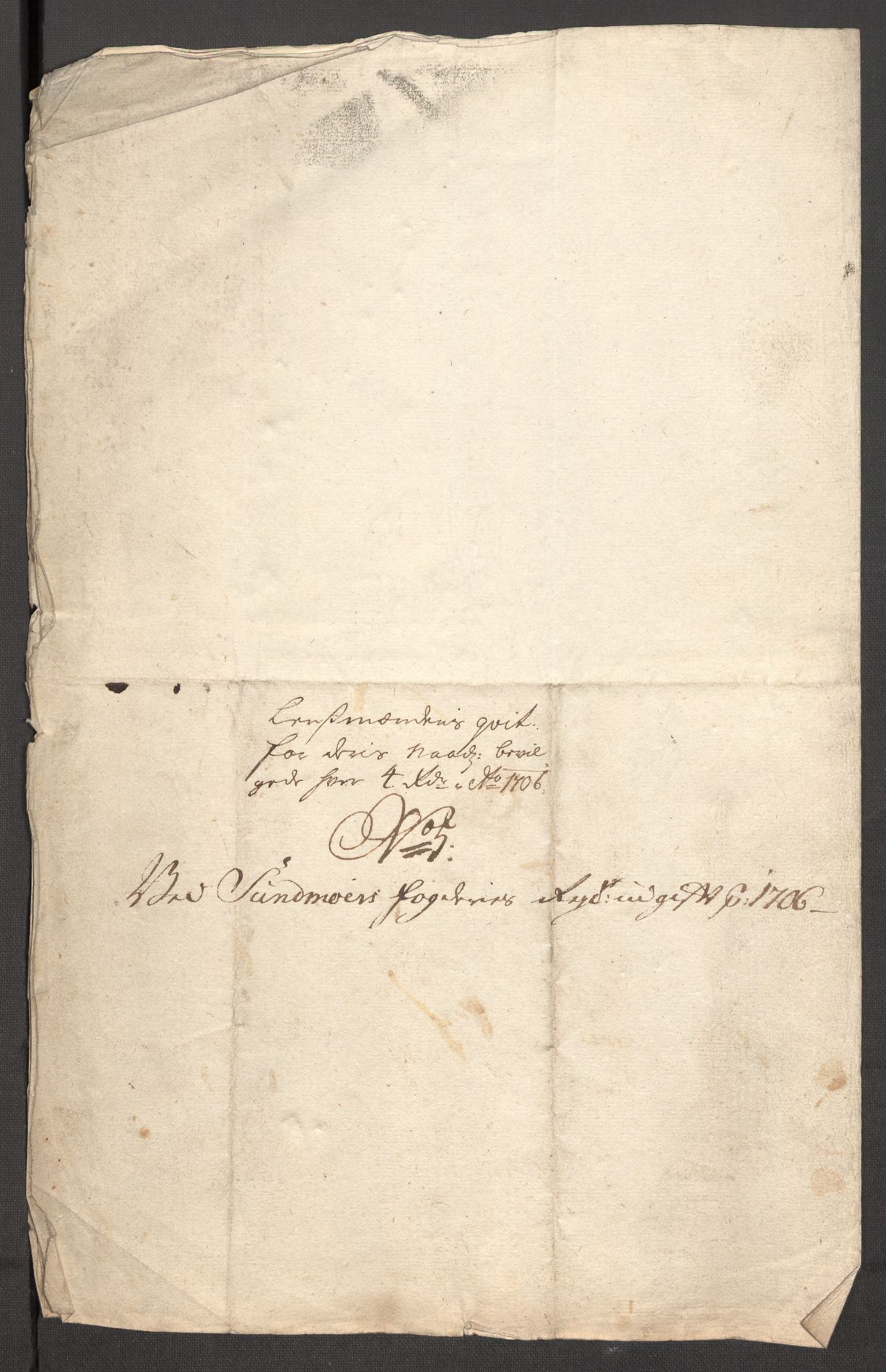 Rentekammeret inntil 1814, Reviderte regnskaper, Fogderegnskap, RA/EA-4092/R54/L3561: Fogderegnskap Sunnmøre, 1706-1707, p. 175