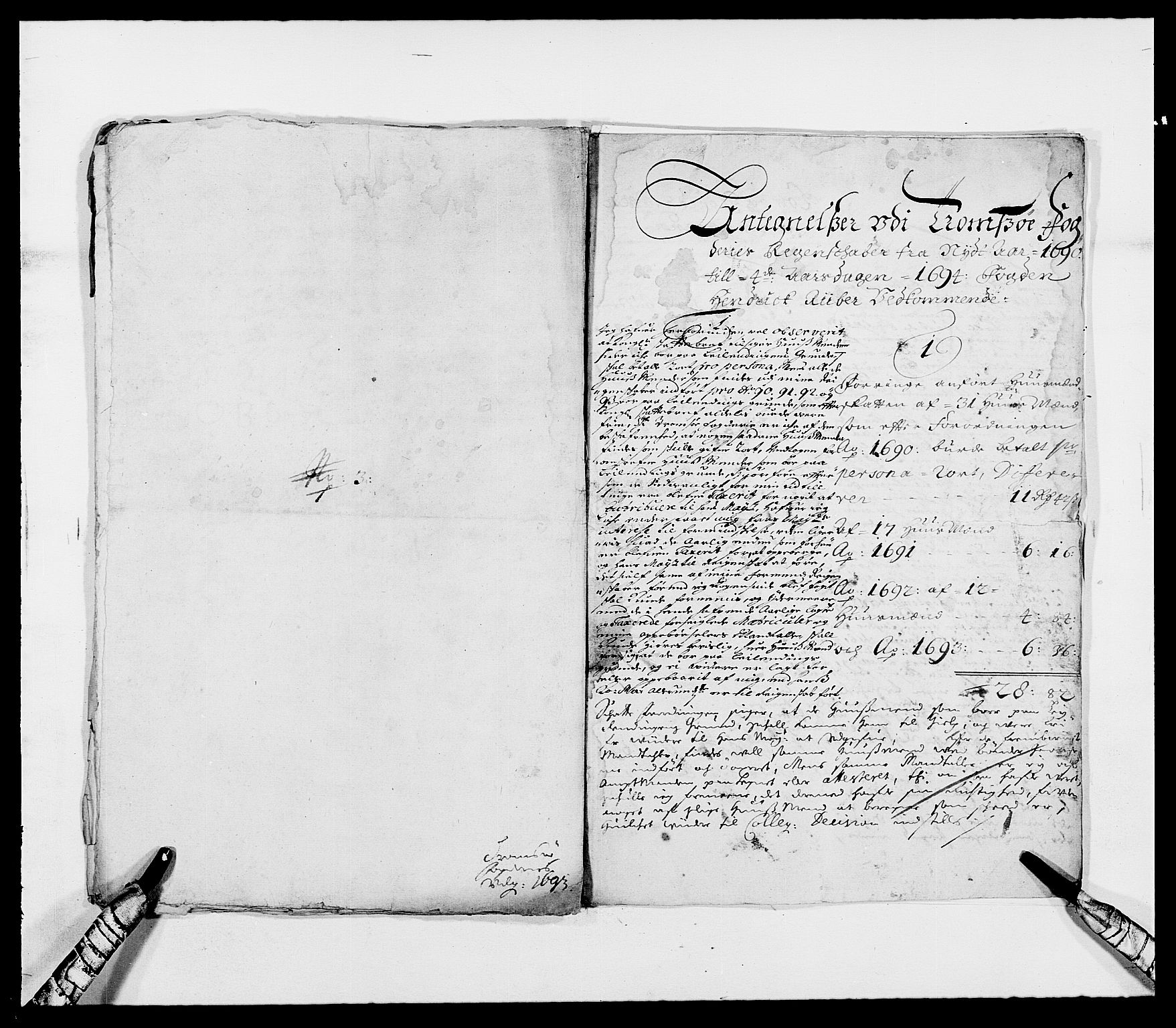 Rentekammeret inntil 1814, Reviderte regnskaper, Fogderegnskap, RA/EA-4092/R68/L4751: Fogderegnskap Senja og Troms, 1690-1693, p. 327