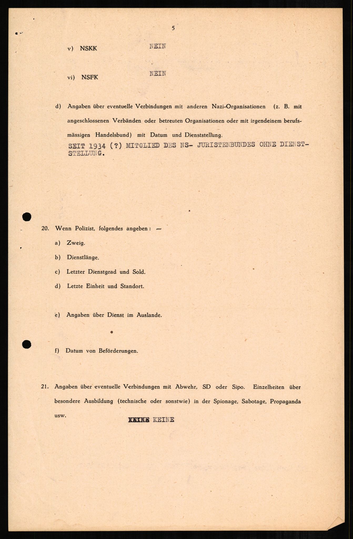 Forsvaret, Forsvarets overkommando II, RA/RAFA-3915/D/Db/L0001: CI Questionaires. Tyske okkupasjonsstyrker i Norge. Tyskere., 1945-1946, p. 47