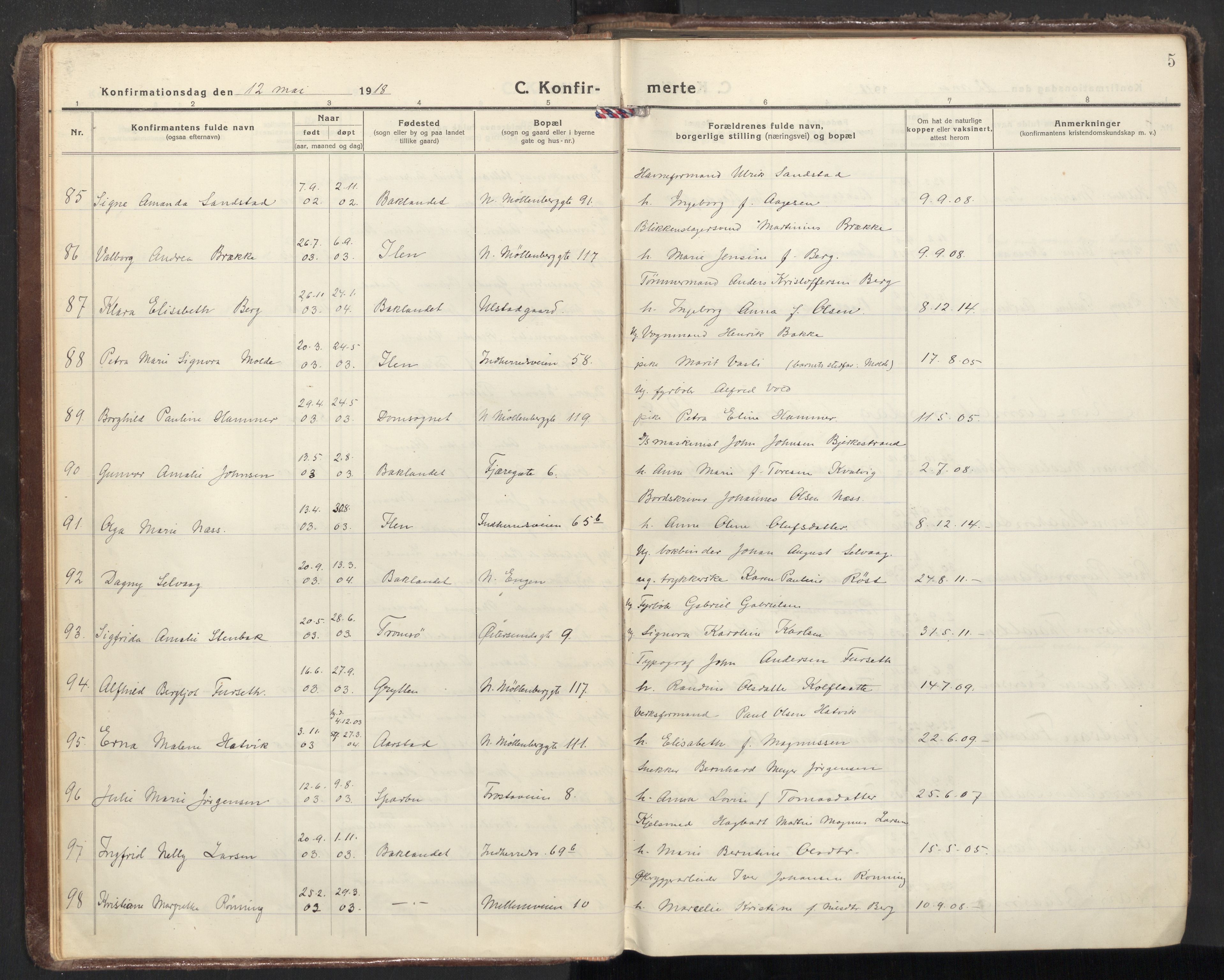 Ministerialprotokoller, klokkerbøker og fødselsregistre - Sør-Trøndelag, SAT/A-1456/605/L0247: Parish register (official) no. 605A09, 1918-1930, p. 5