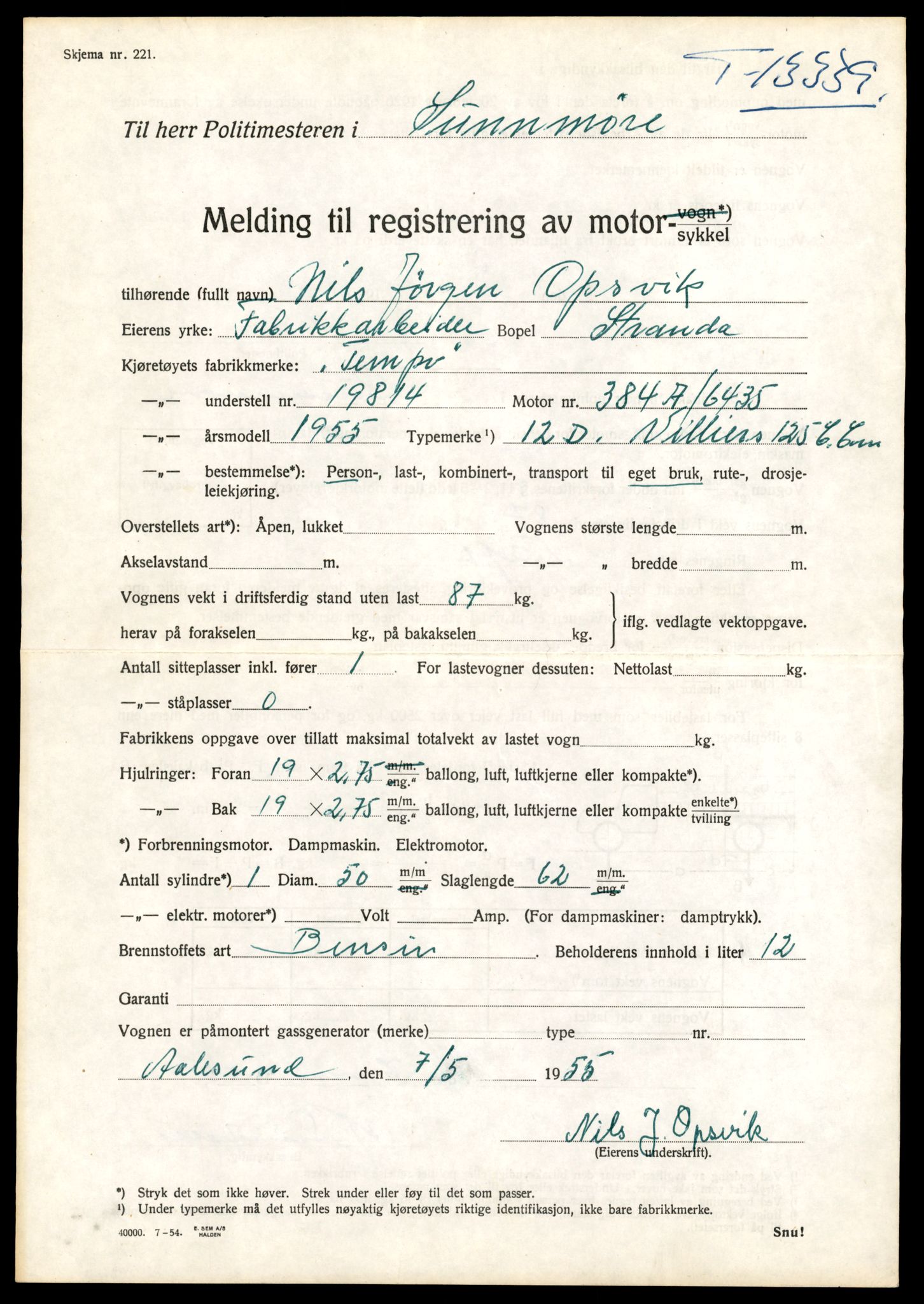 Møre og Romsdal vegkontor - Ålesund trafikkstasjon, SAT/A-4099/F/Fe/L0038: Registreringskort for kjøretøy T 13180 - T 13360, 1927-1998, p. 2699