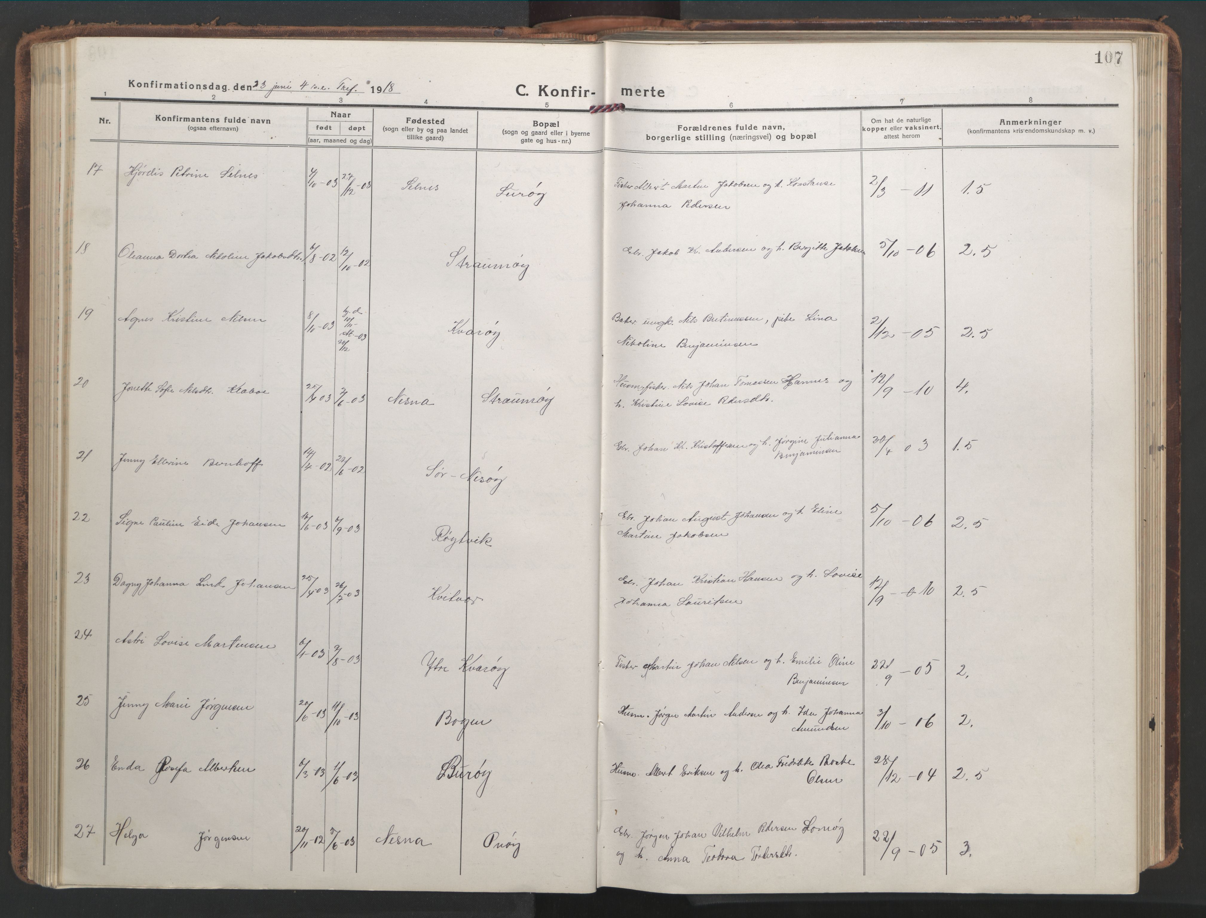 Ministerialprotokoller, klokkerbøker og fødselsregistre - Nordland, AV/SAT-A-1459/839/L0574: Parish register (copy) no. 839C04, 1918-1950, p. 107