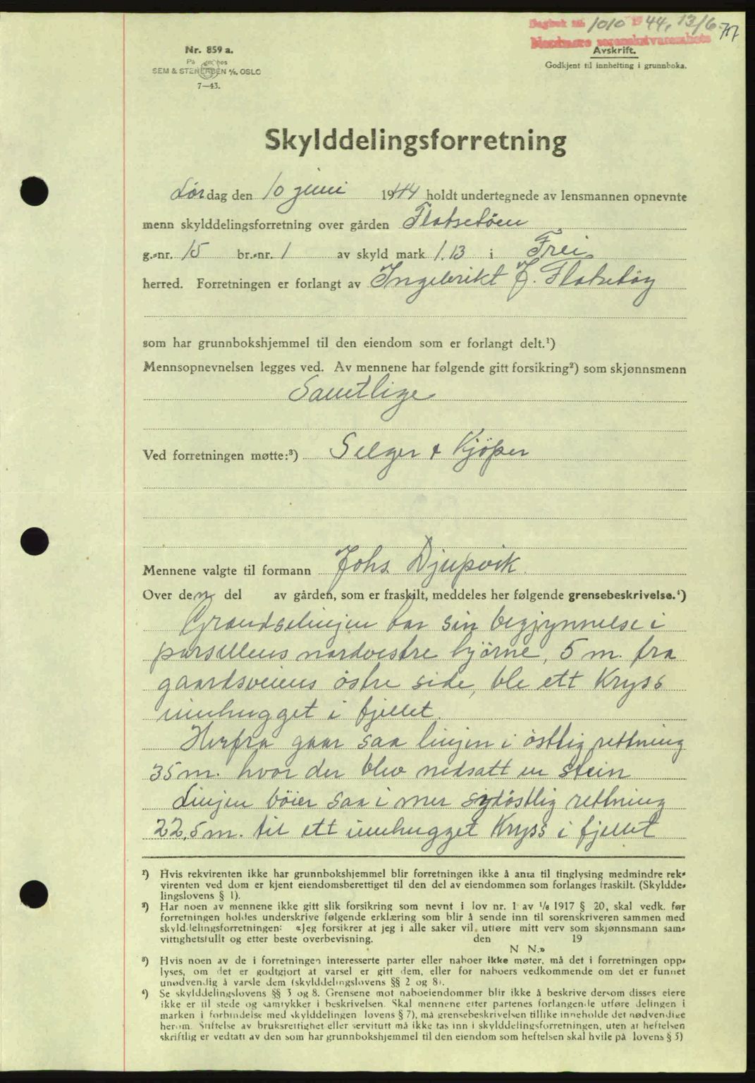 Nordmøre sorenskriveri, AV/SAT-A-4132/1/2/2Ca: Mortgage book no. A97, 1944-1944, Diary no: : 1010/1944