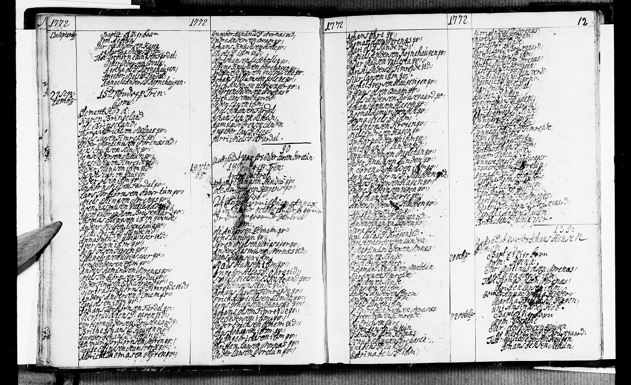 Sogndal sokneprestembete, AV/SAB-A-81301/H/Haa/Haaa/L0006: Parish register (official) no. A 6, 1770-1782, p. 12