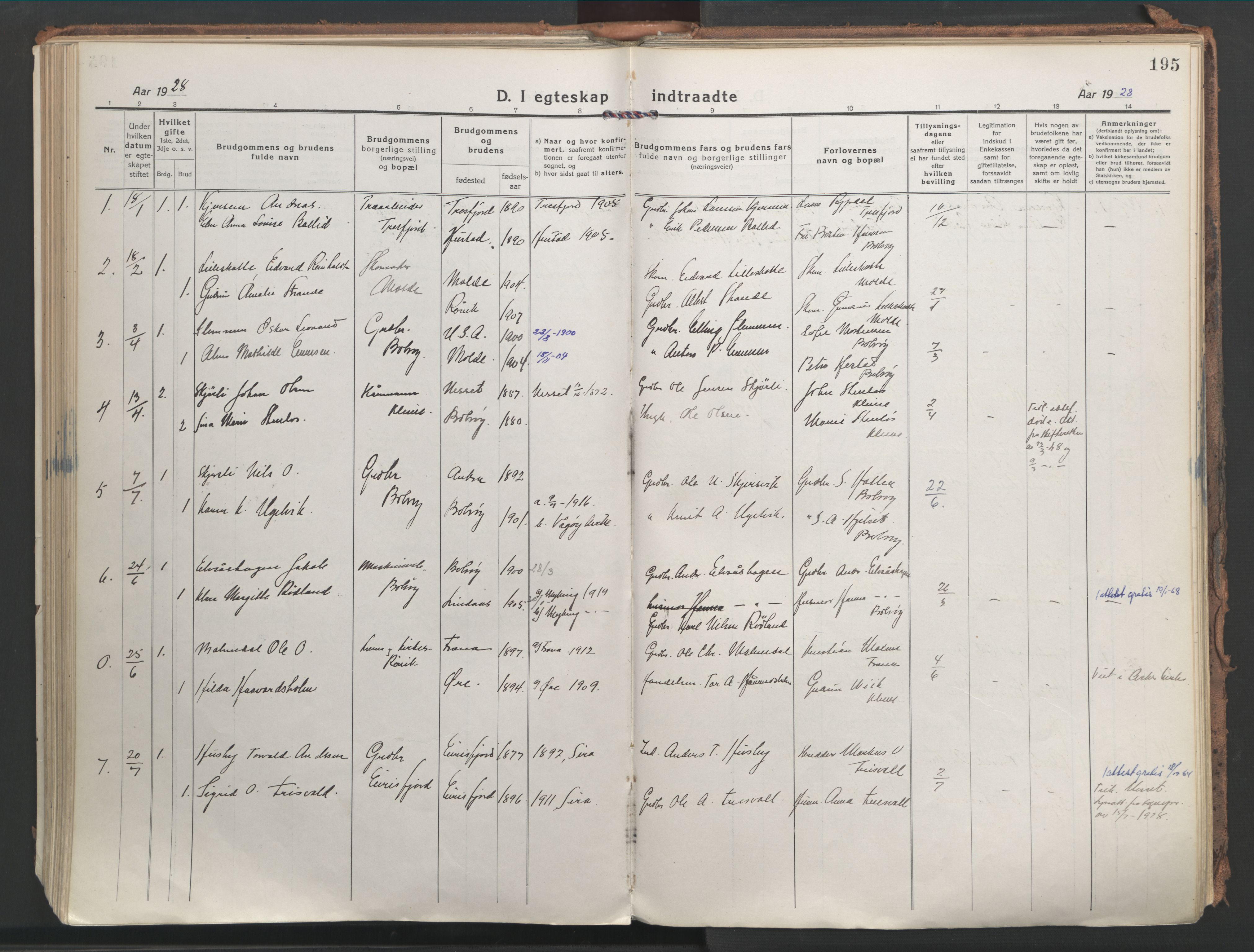 Ministerialprotokoller, klokkerbøker og fødselsregistre - Møre og Romsdal, AV/SAT-A-1454/555/L0659: Parish register (official) no. 555A10, 1917-1971, p. 195