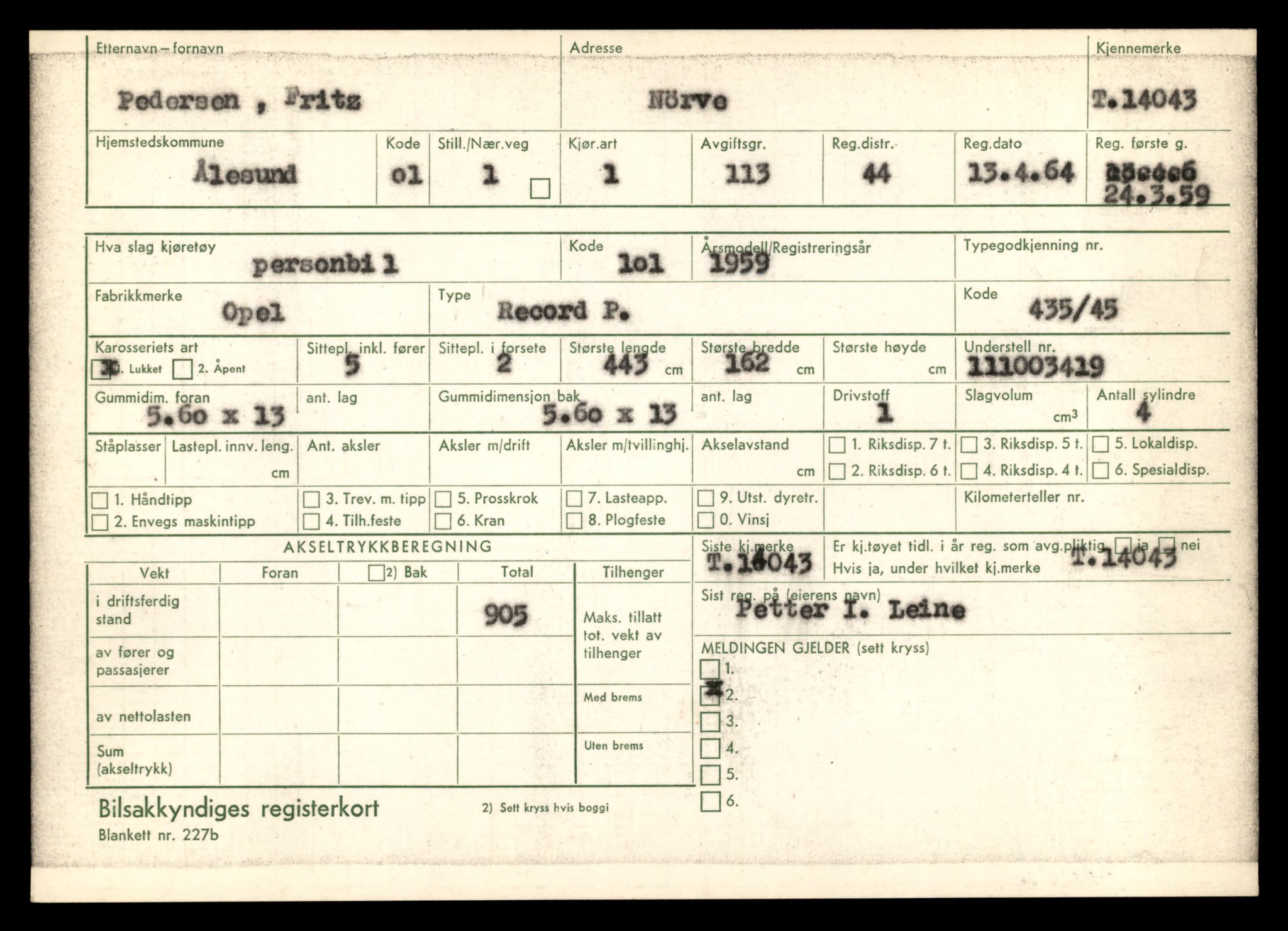 Møre og Romsdal vegkontor - Ålesund trafikkstasjon, AV/SAT-A-4099/F/Fe/L0042: Registreringskort for kjøretøy T 13906 - T 14079, 1927-1998, p. 2303