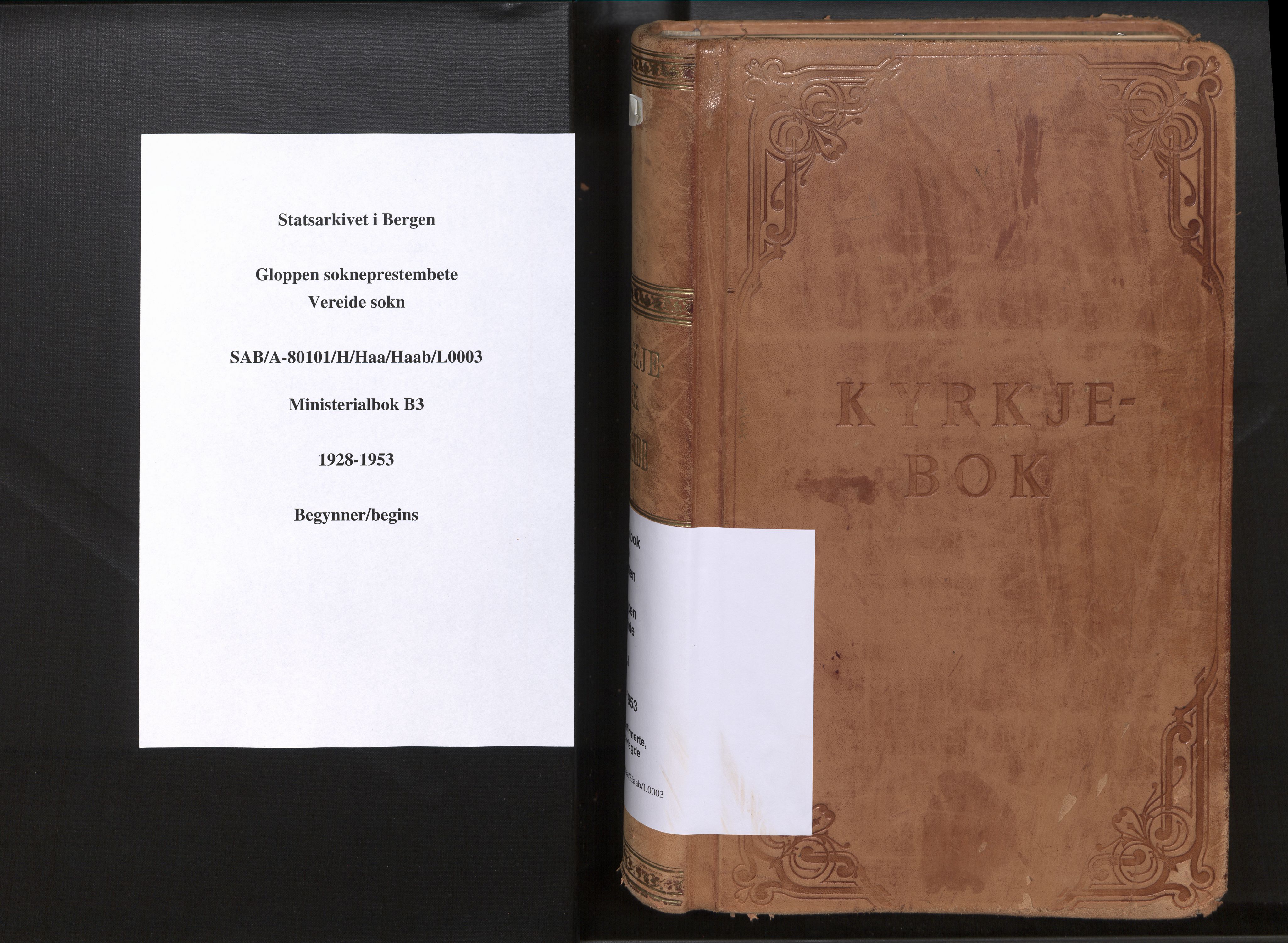 Gloppen sokneprestembete, AV/SAB-A-80101/H/Haa/Haab/L0003: Parish register (official) no. B 3, 1928-1953