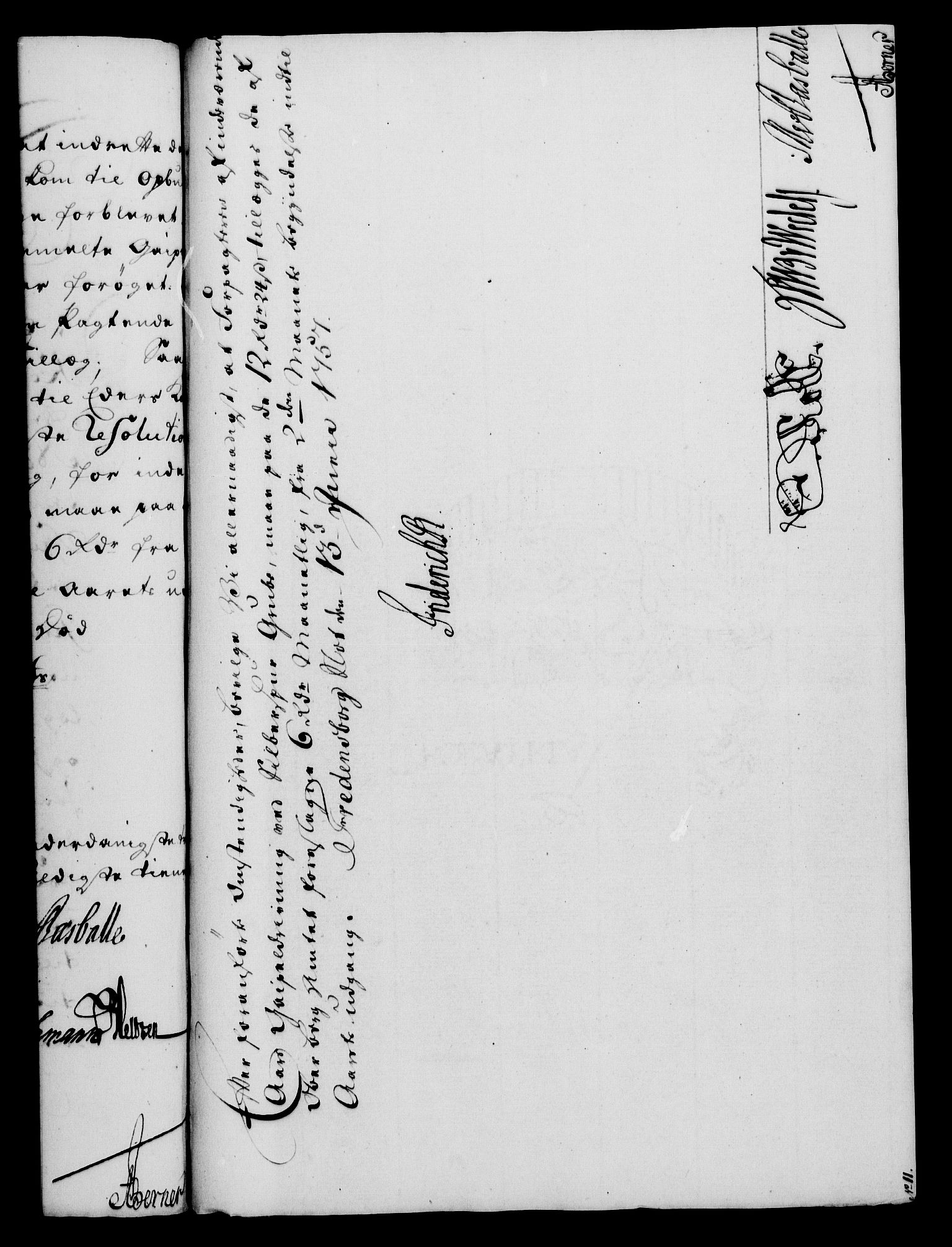 Rentekammeret, Kammerkanselliet, RA/EA-3111/G/Gf/Gfa/L0039: Norsk relasjons- og resolusjonsprotokoll (merket RK 52.39), 1757, p. 451
