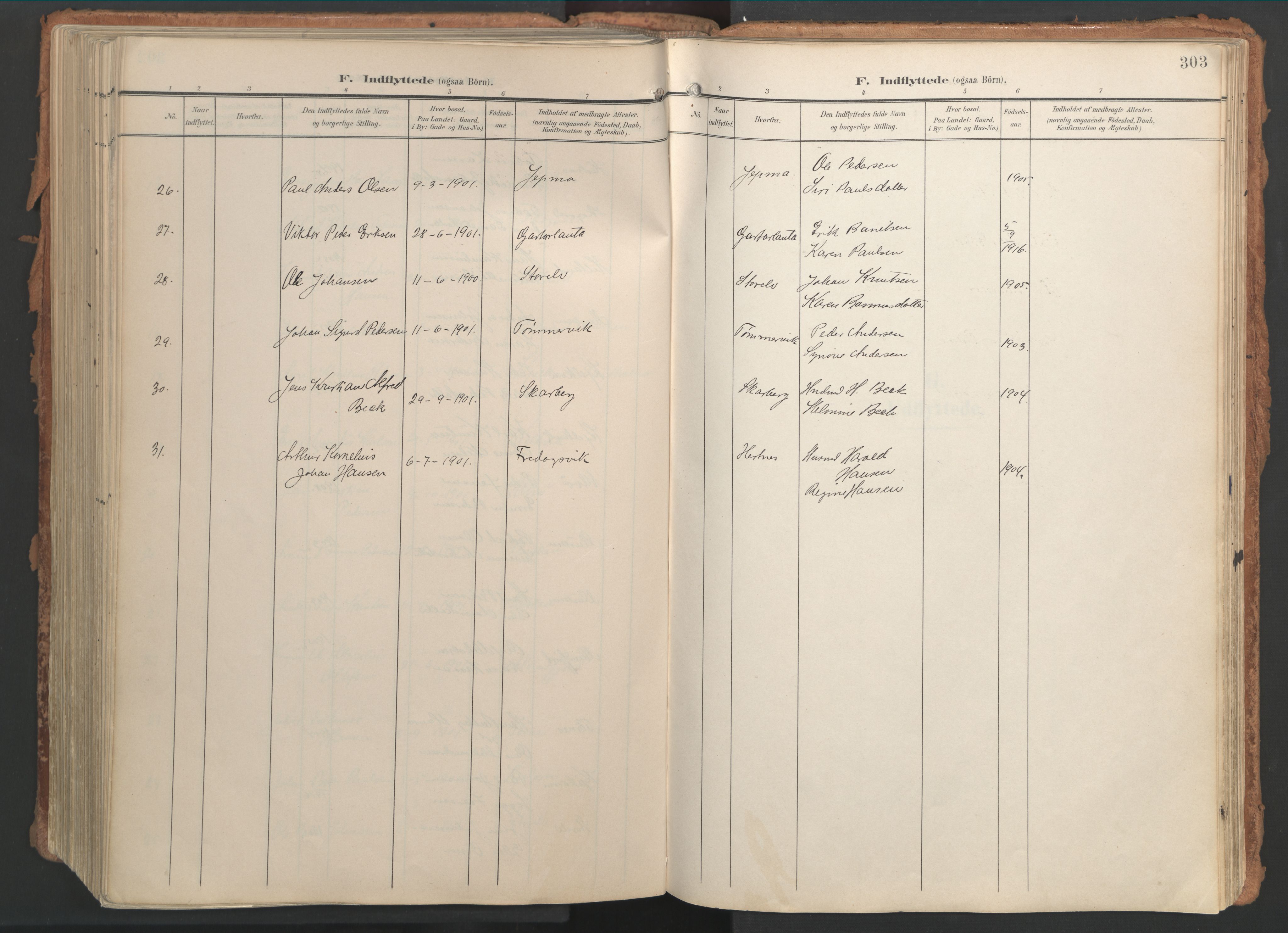 Ministerialprotokoller, klokkerbøker og fødselsregistre - Nordland, AV/SAT-A-1459/861/L0871: Parish register (official) no. 861A06, 1903-1916, p. 303