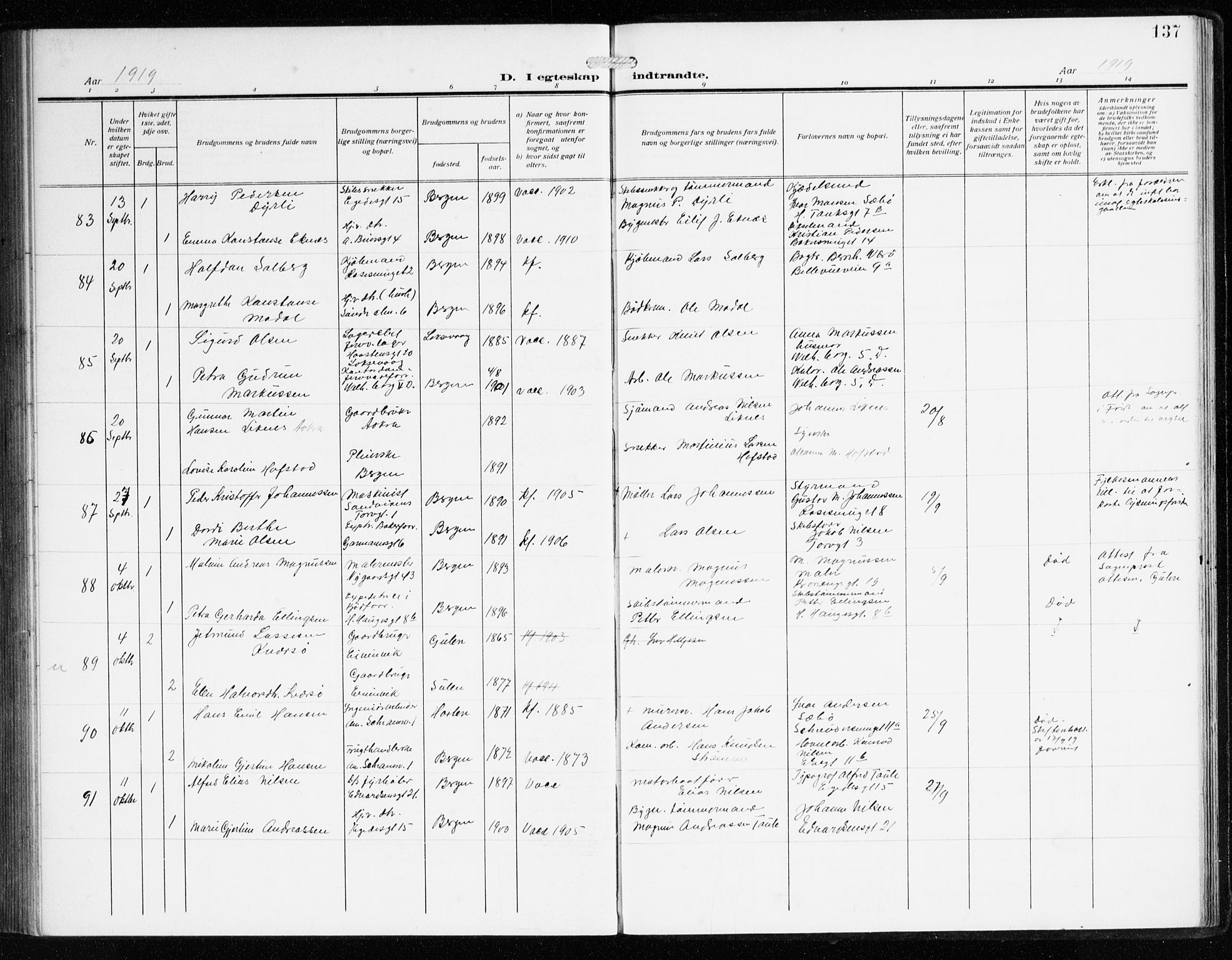 Sandviken Sokneprestembete, AV/SAB-A-77601/H/Ha/L0015: Parish register (official) no. D 2, 1911-1923, p. 137