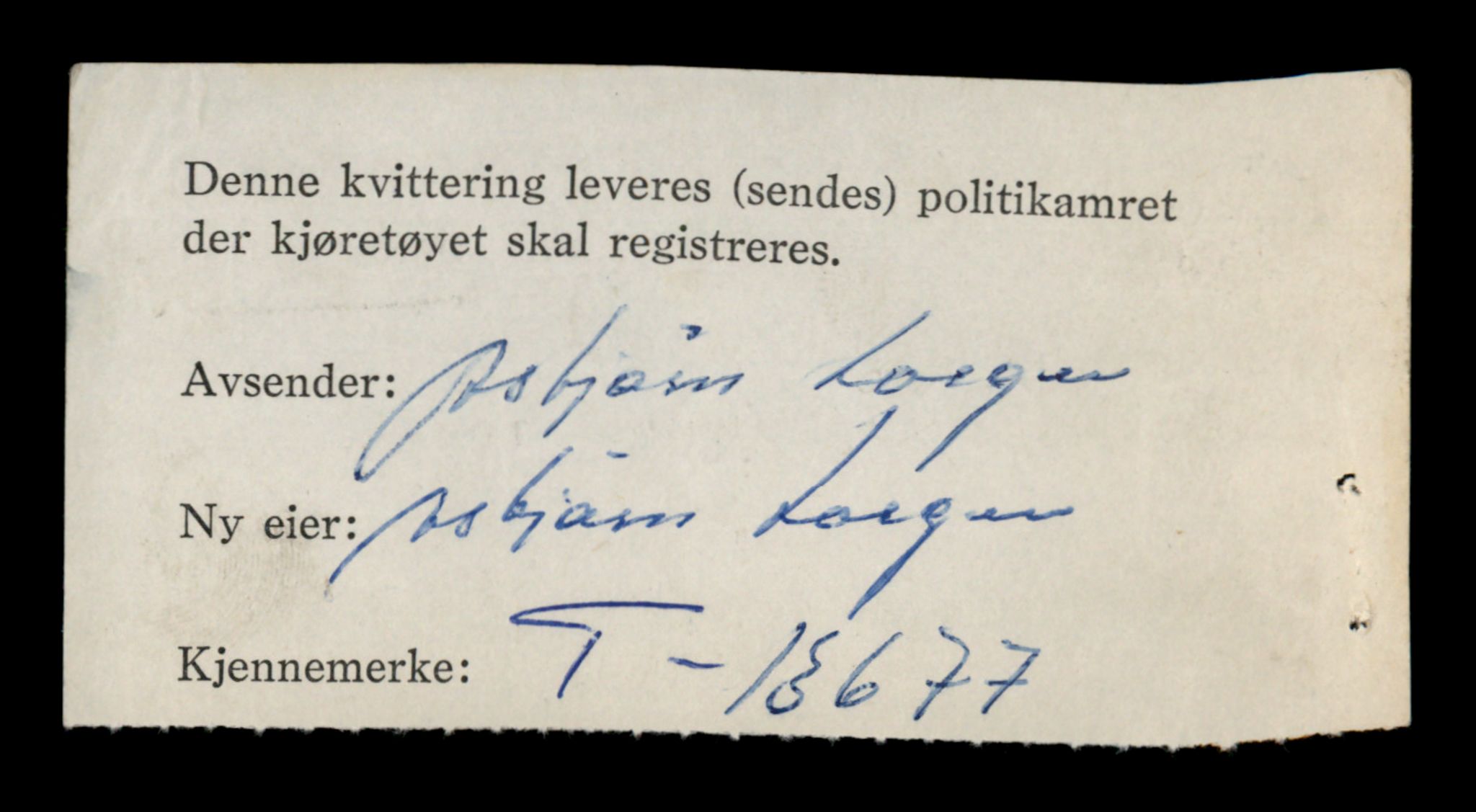 Møre og Romsdal vegkontor - Ålesund trafikkstasjon, AV/SAT-A-4099/F/Fe/L0040: Registreringskort for kjøretøy T 13531 - T 13709, 1927-1998, p. 2526