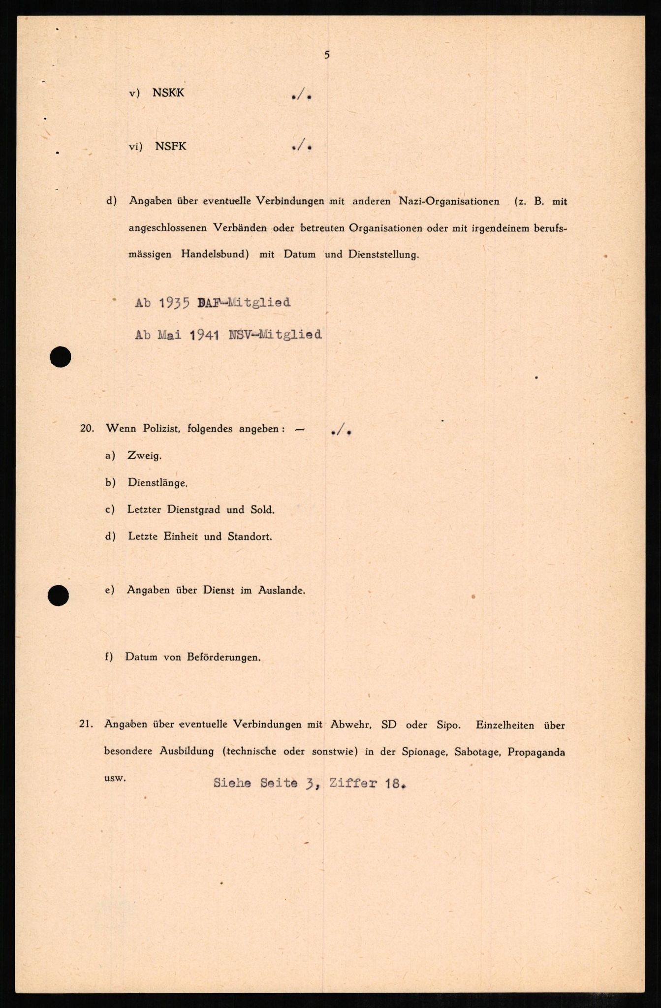 Forsvaret, Forsvarets overkommando II, RA/RAFA-3915/D/Db/L0007: CI Questionaires. Tyske okkupasjonsstyrker i Norge. Tyskere., 1945-1946, p. 363