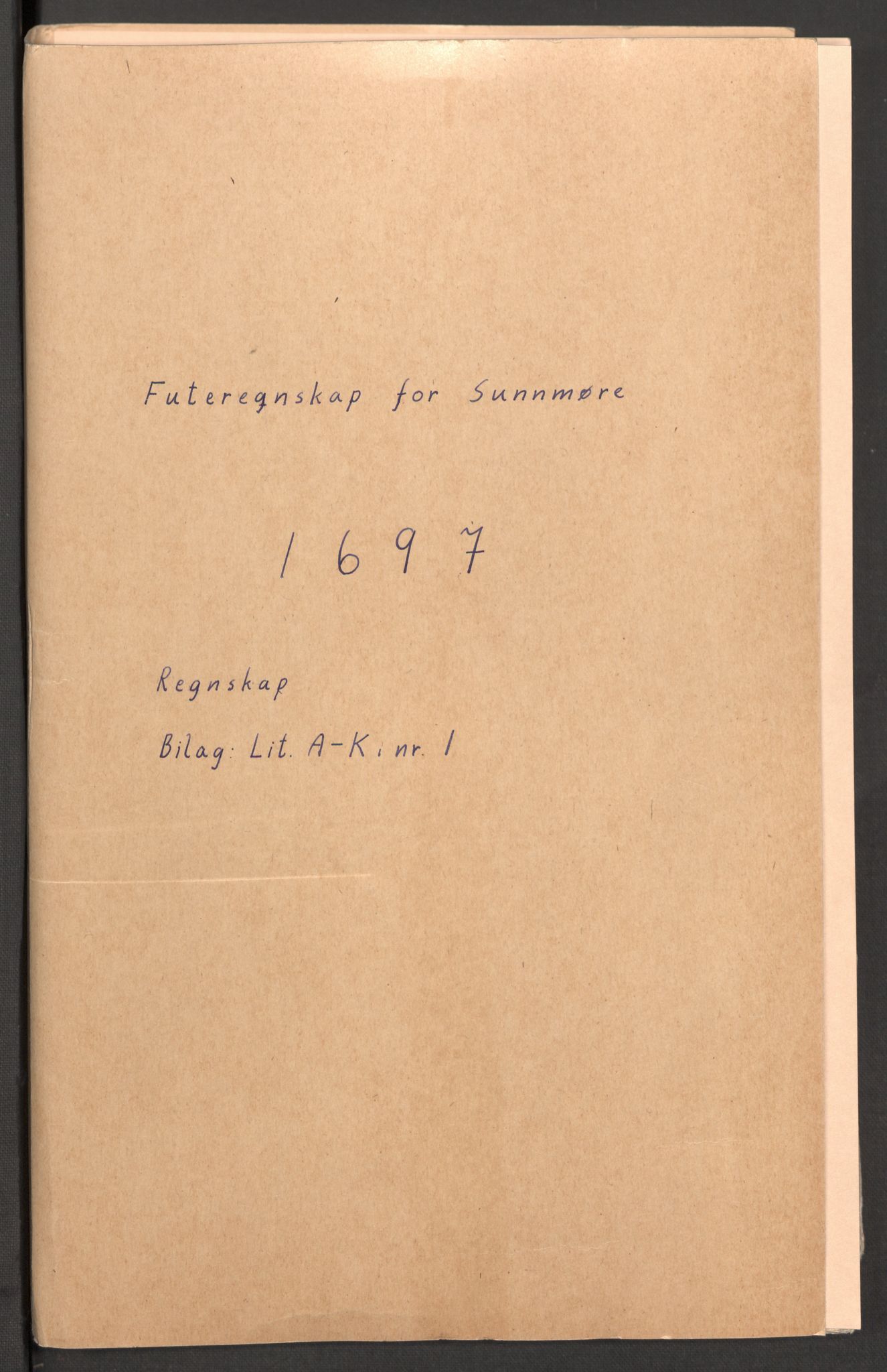 Rentekammeret inntil 1814, Reviderte regnskaper, Fogderegnskap, RA/EA-4092/R54/L3556: Fogderegnskap Sunnmøre, 1696-1698, p. 157