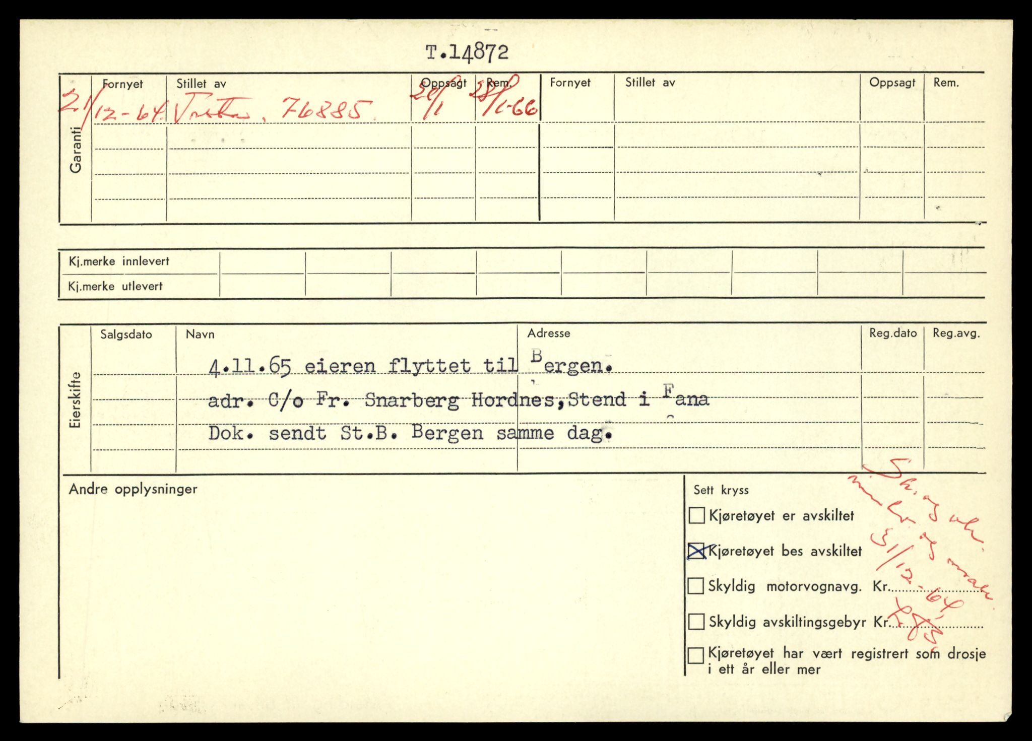 Møre og Romsdal vegkontor - Ålesund trafikkstasjon, AV/SAT-A-4099/F/Fe/L0049: Registreringskort for kjøretøy T 14864 - T 18613, 1927-1998, p. 218