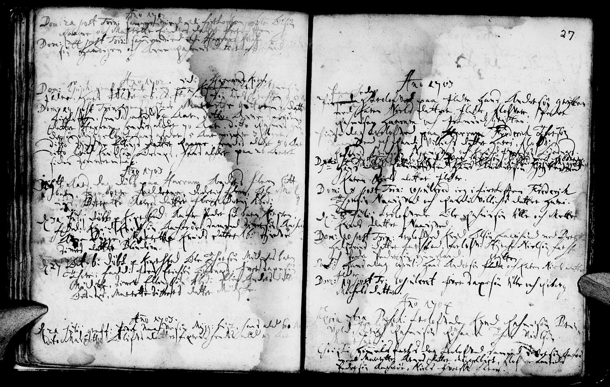 Ministerialprotokoller, klokkerbøker og fødselsregistre - Møre og Romsdal, SAT/A-1454/536/L0491: Parish register (official) no. 536A01 /1, 1689-1737, p. 27